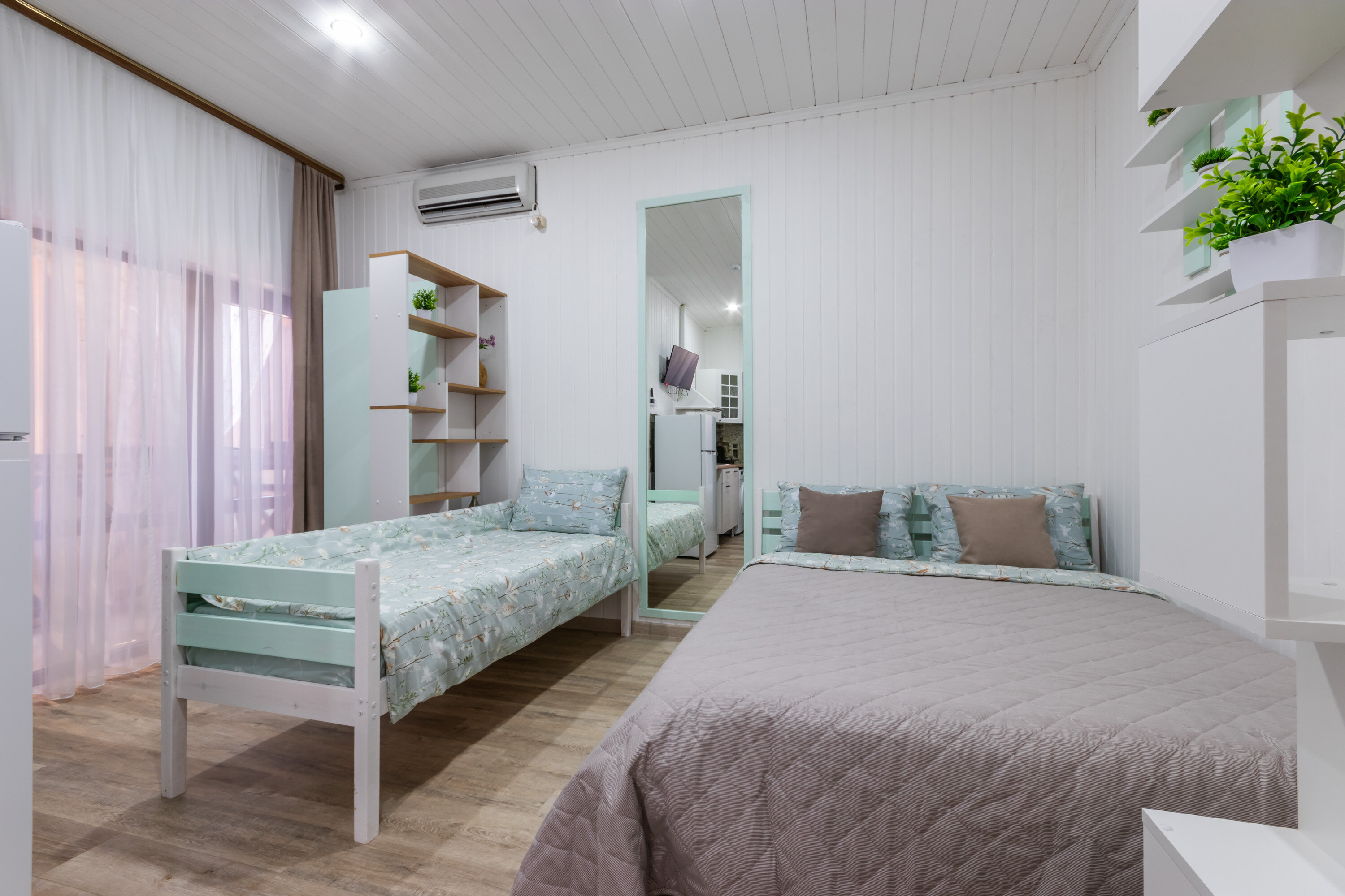 Четырёхместная студия