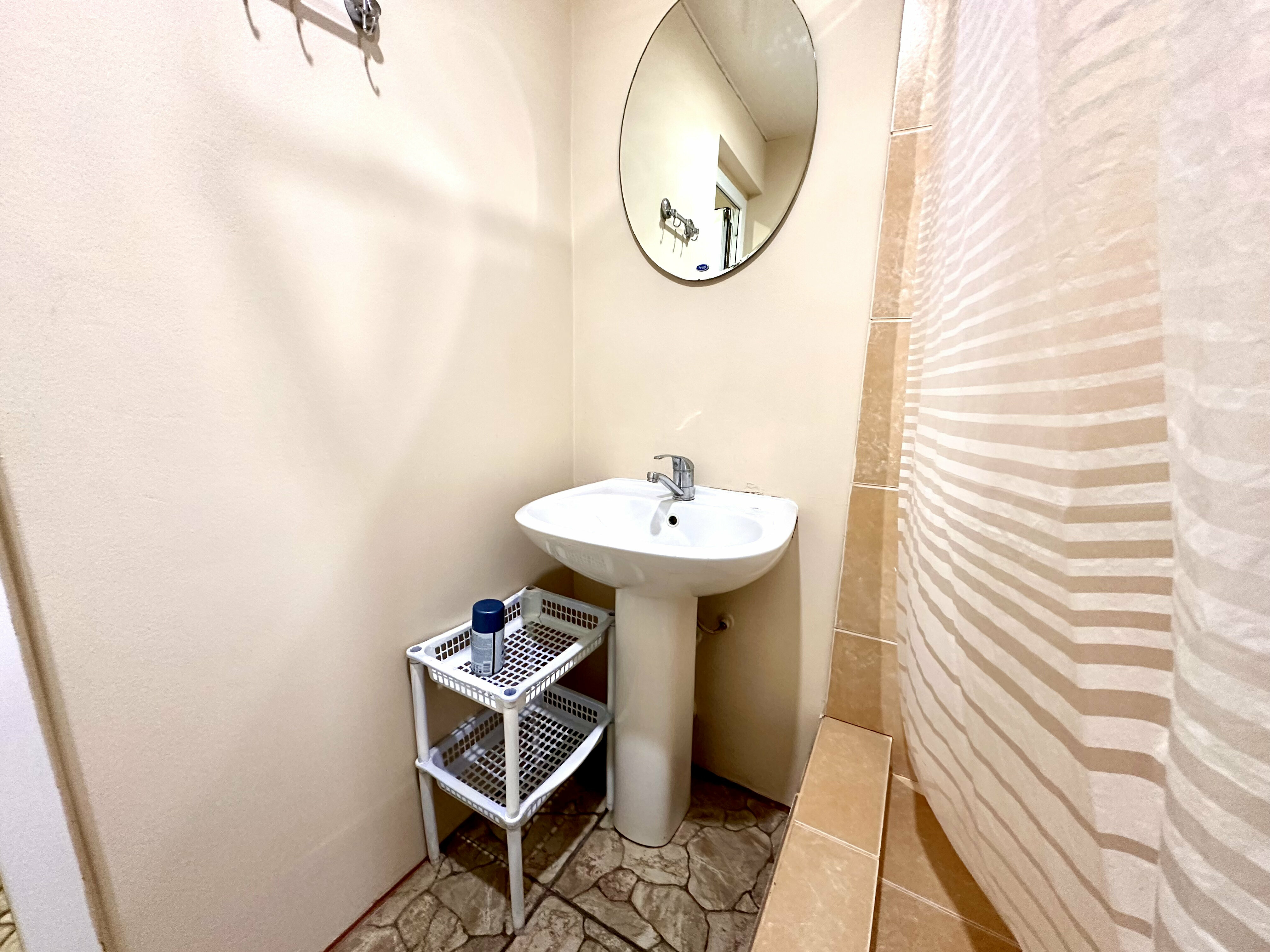 Четырехместный номер Комфорт с балконом