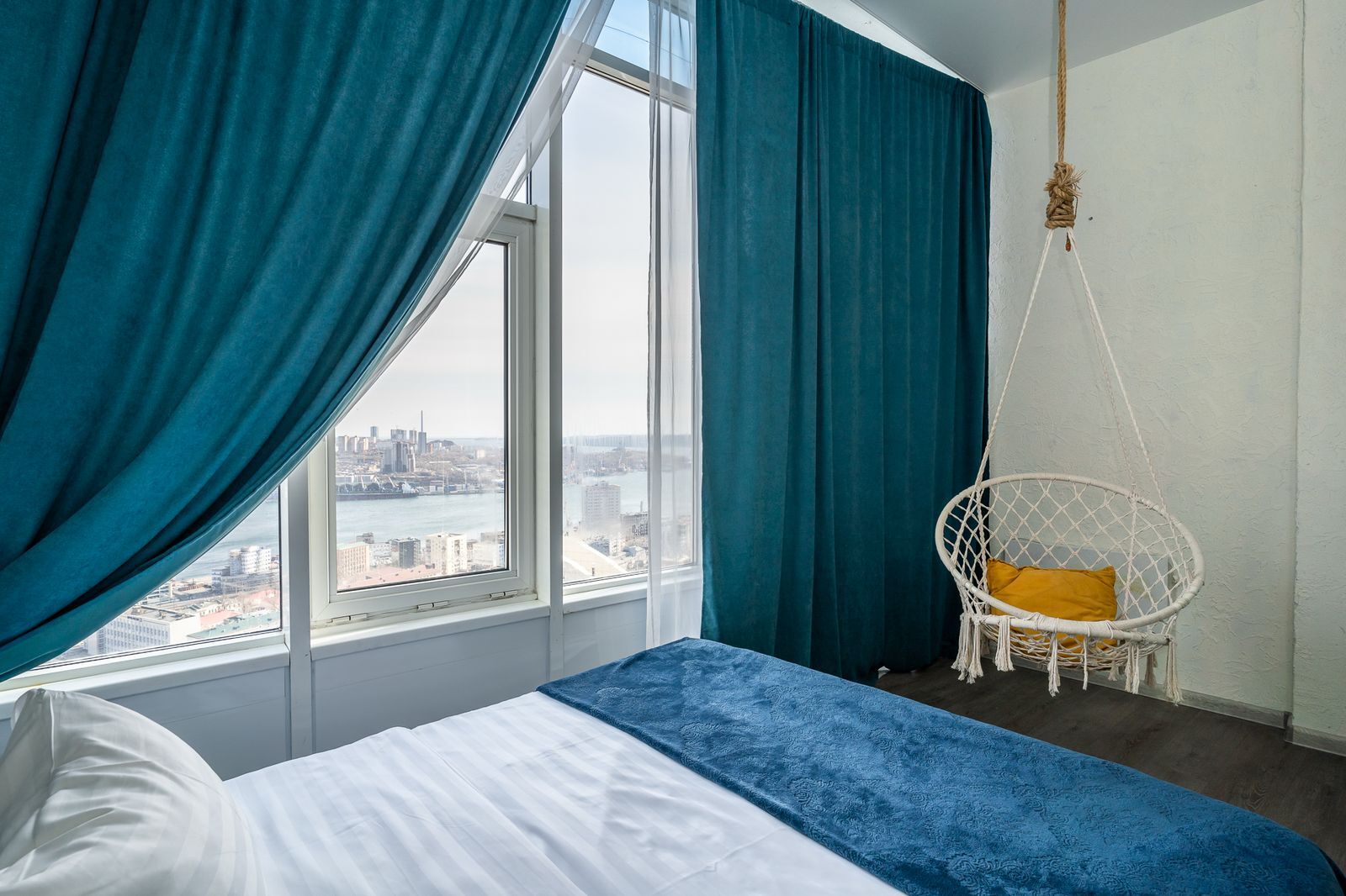 Пентхаус с видом на горы