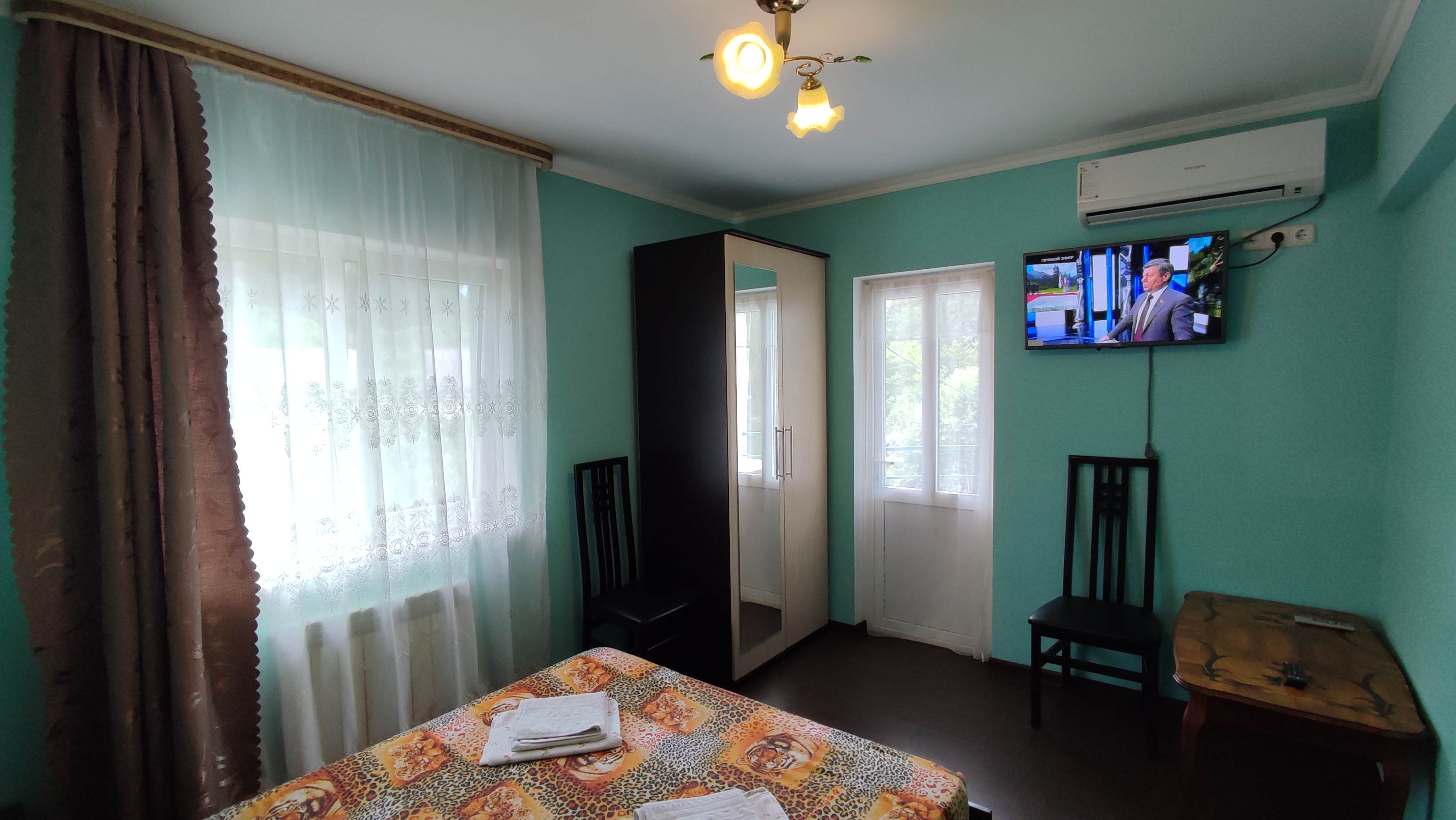 Двухместный номер с 1 кроватью и балконом