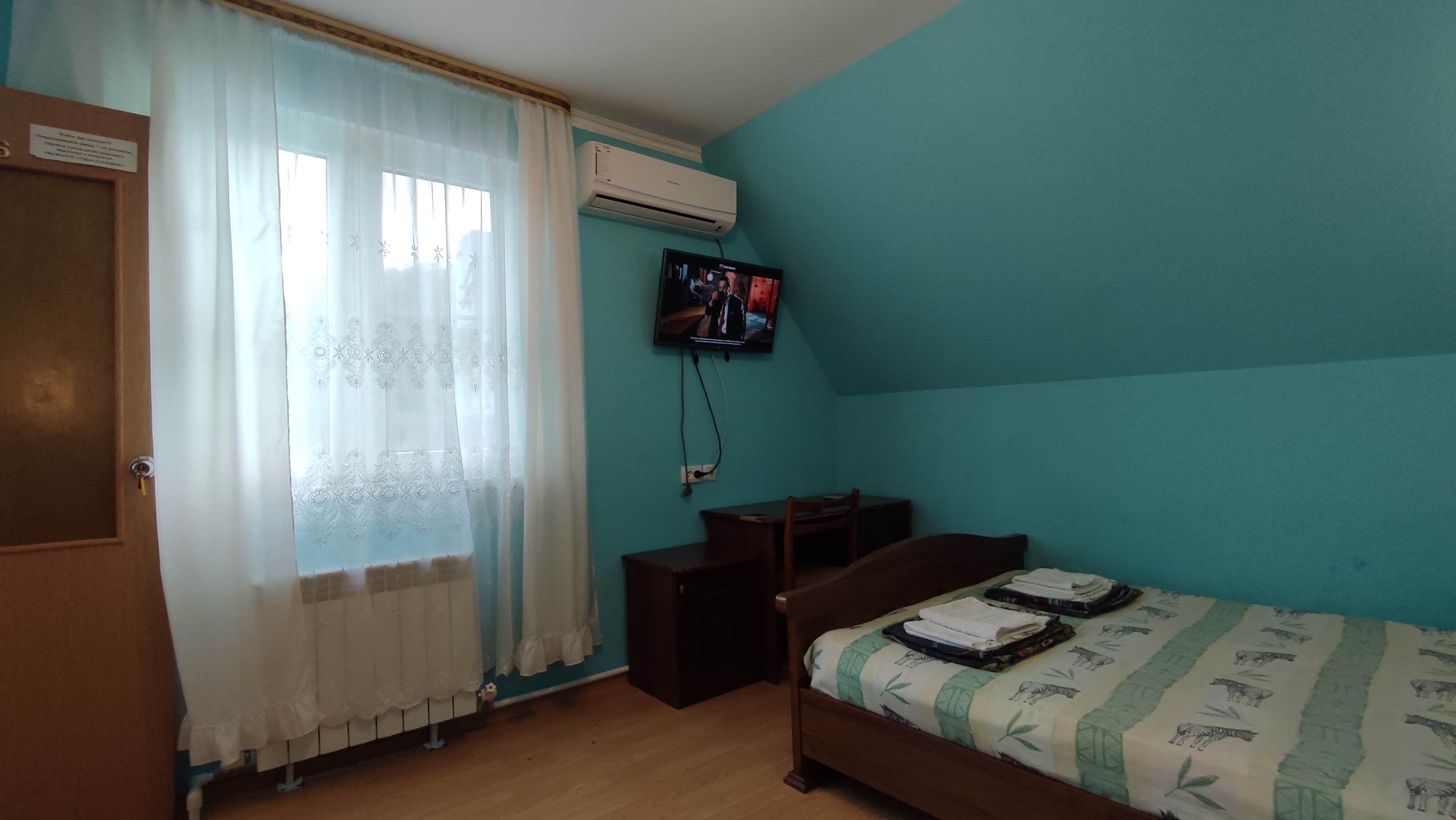 Стандартный трехместный номер