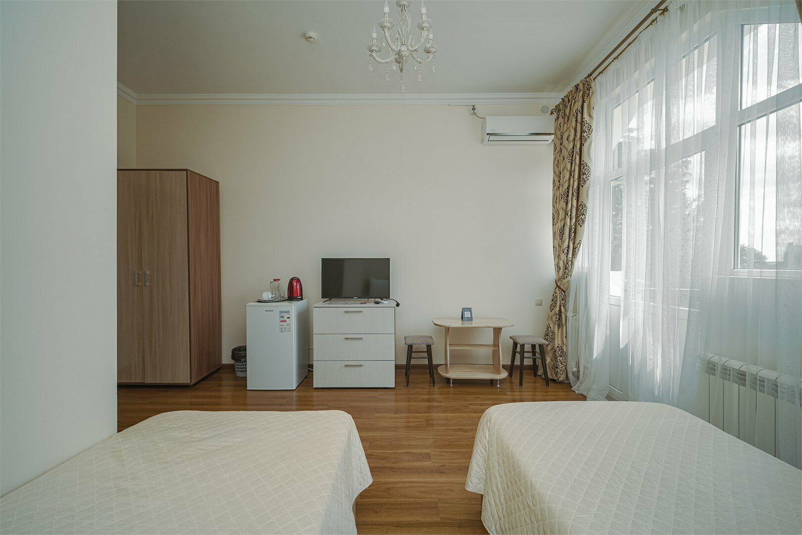 Номер стандарт с двумя раздельными кроватями