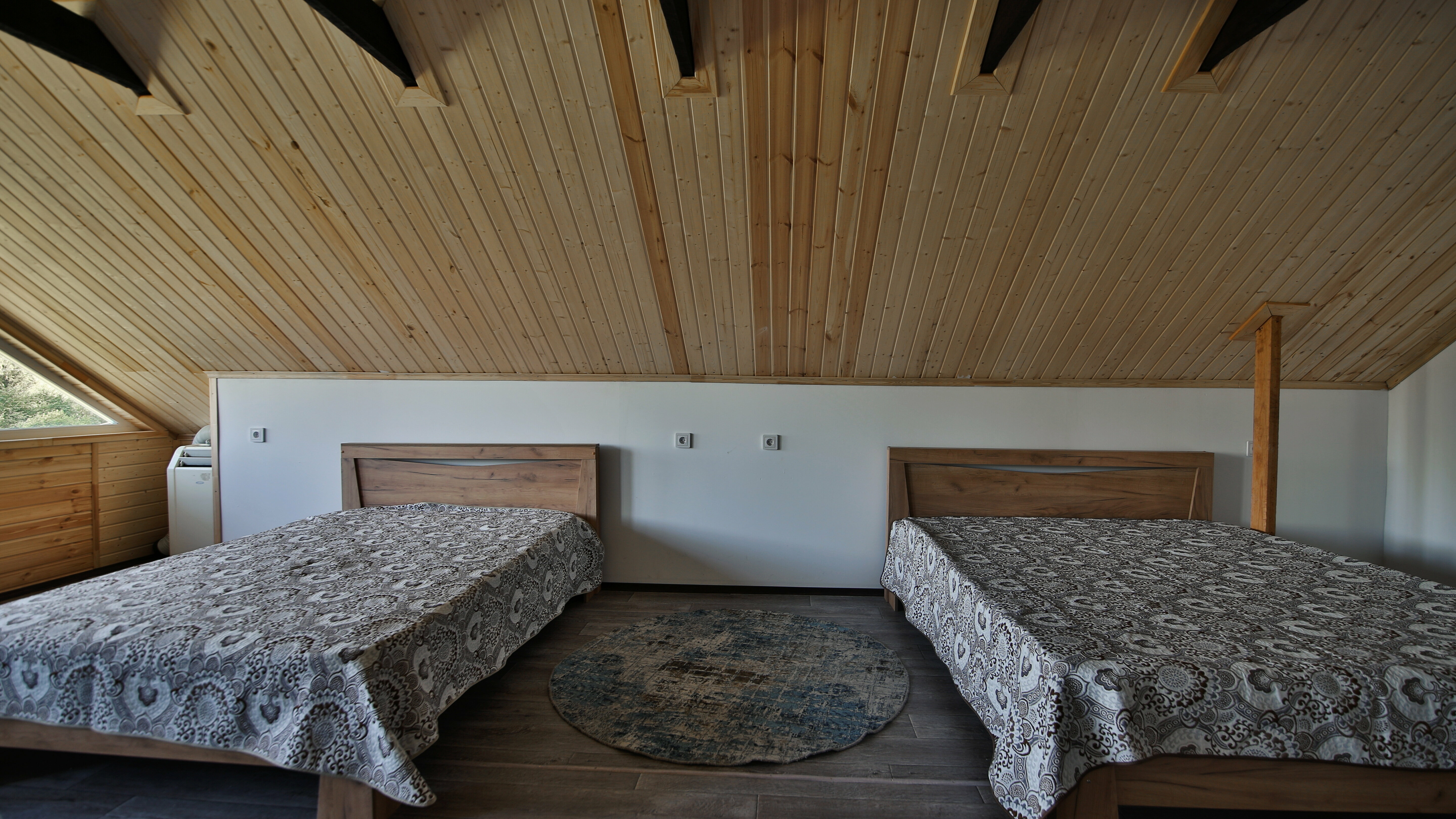 Двухместный номер с 2 двуспальными кроватями