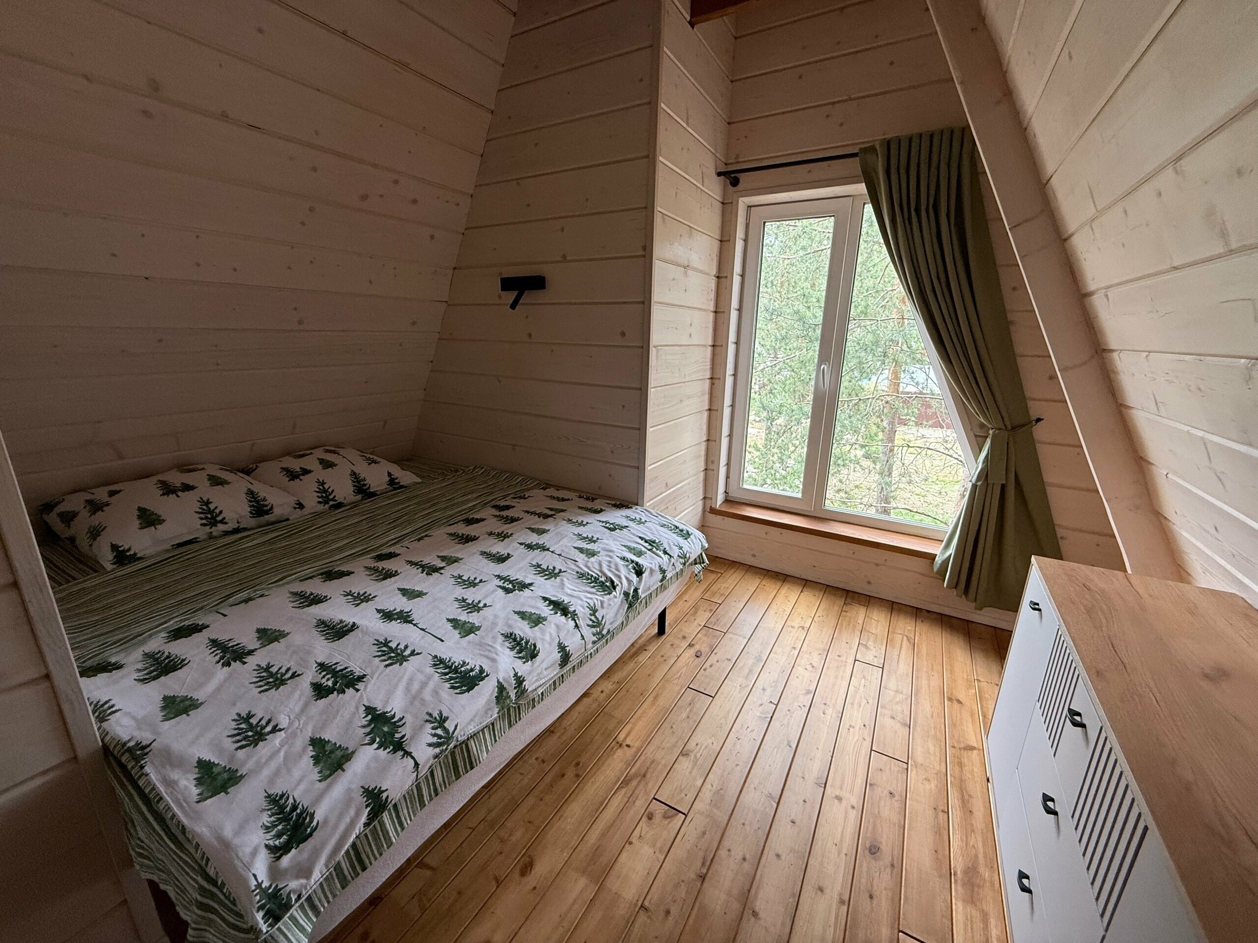 Дом с камином и баней (2, светлый)