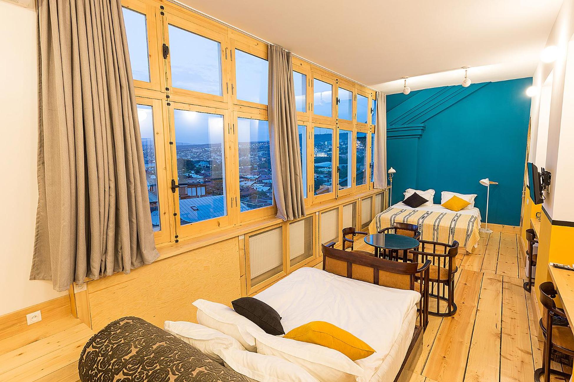 Triple Room with City View