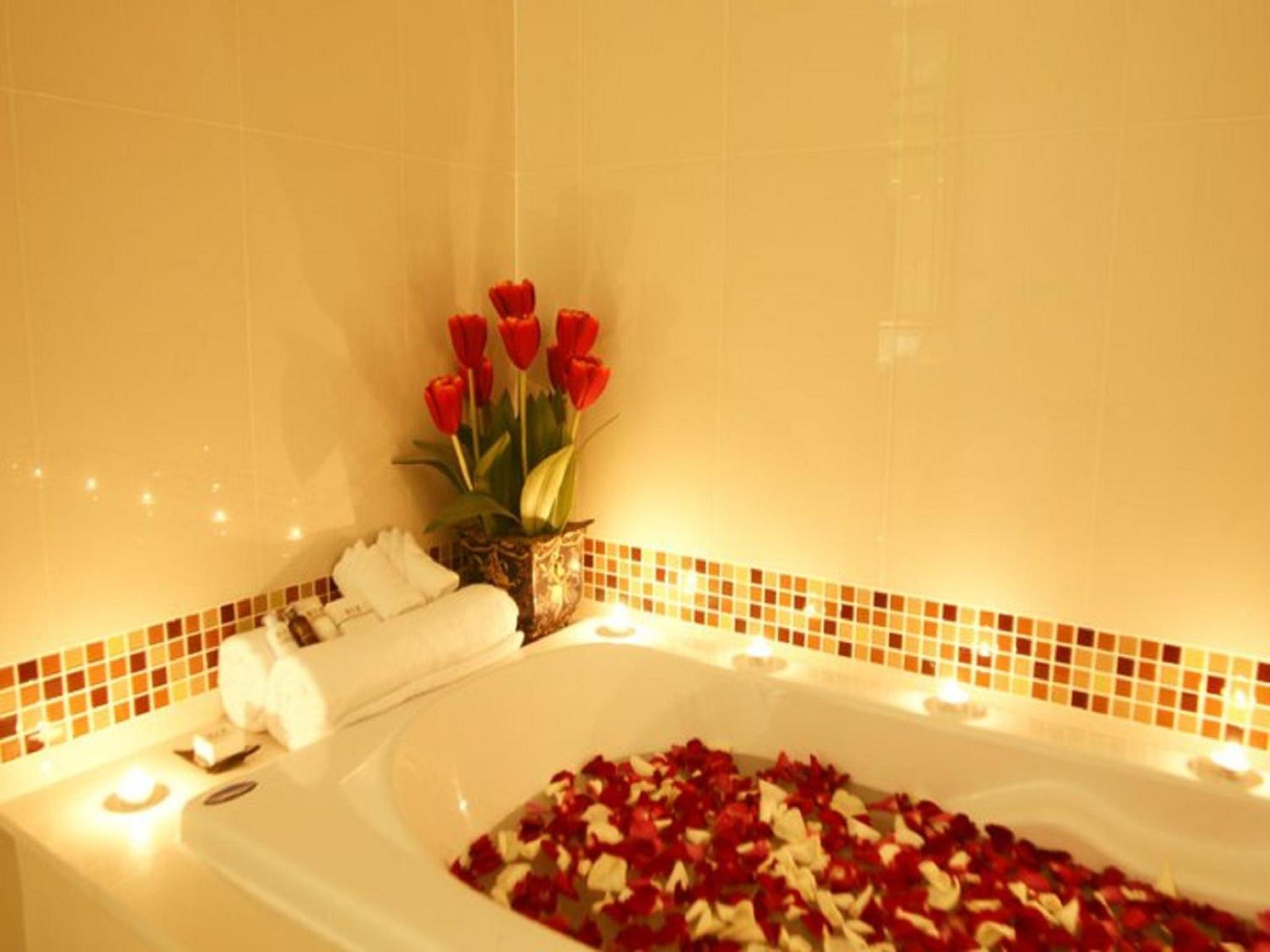 Duplex Three-Bedroom Suite