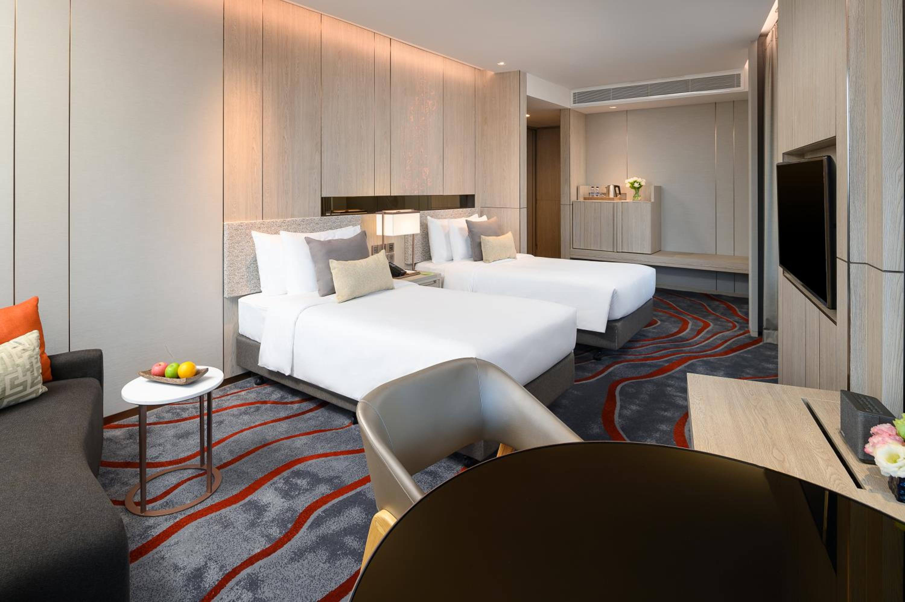 Premier Corner Twin Room
