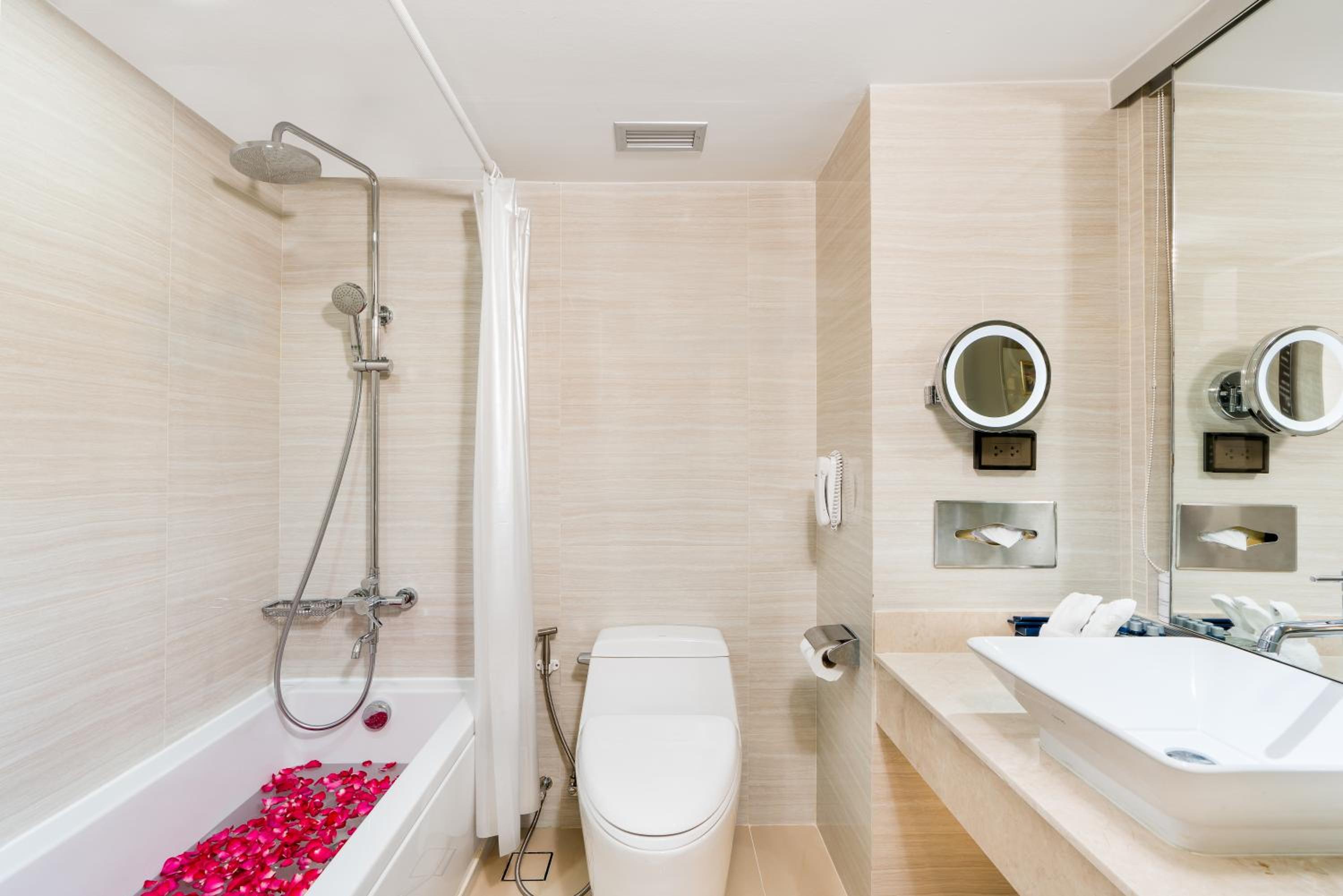 Mini Suite Plus Sun Rise Twin Bed