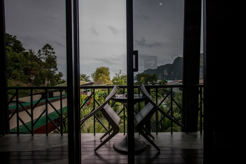 Deluxe Double or Twin Room, Garden View