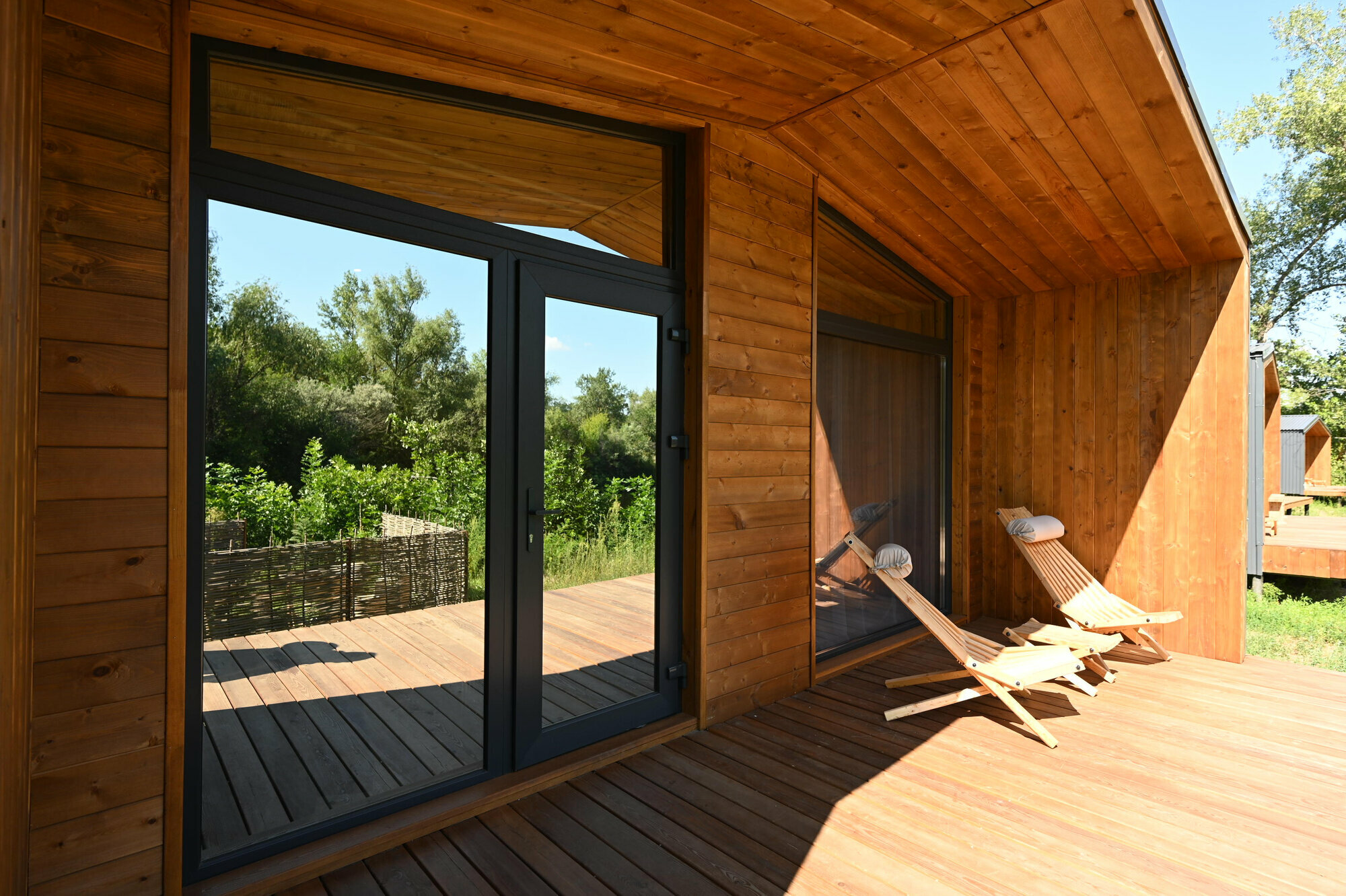 Мини-Барнхаус с видом на озеро