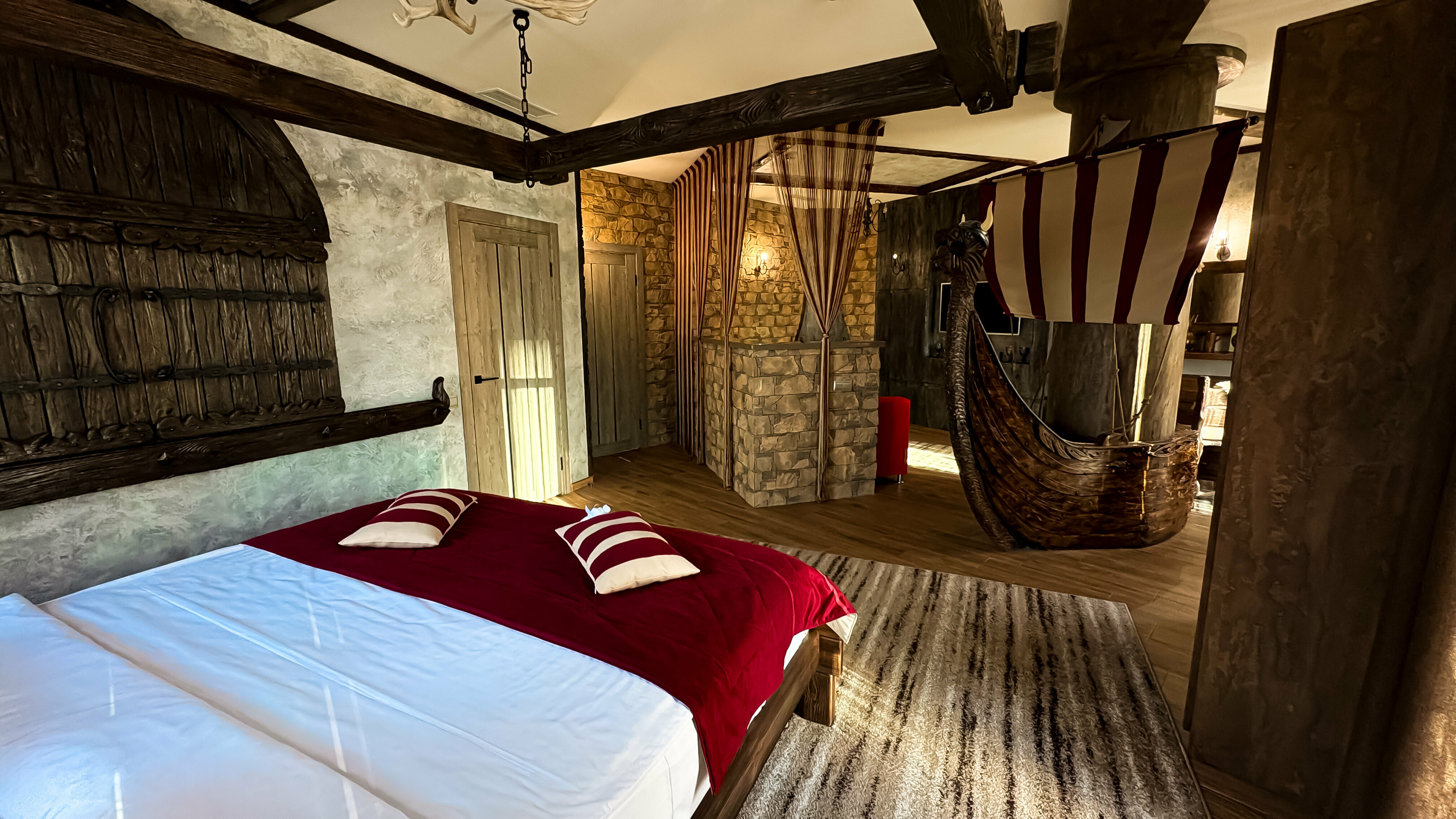 Люкс с гидромассажной ванной