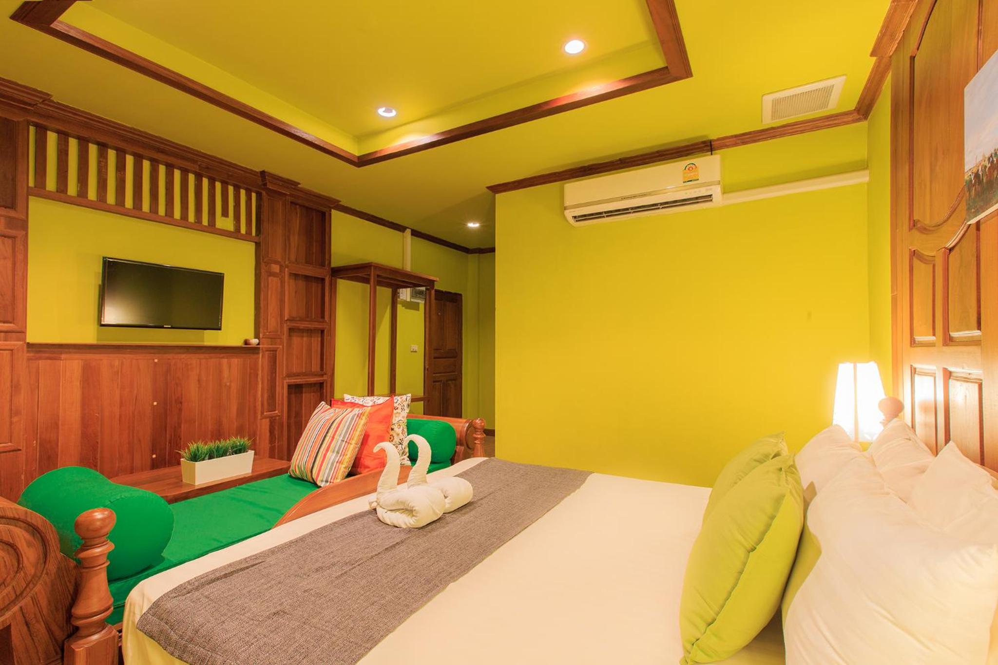 Superior Double or Twin Room with Garden View