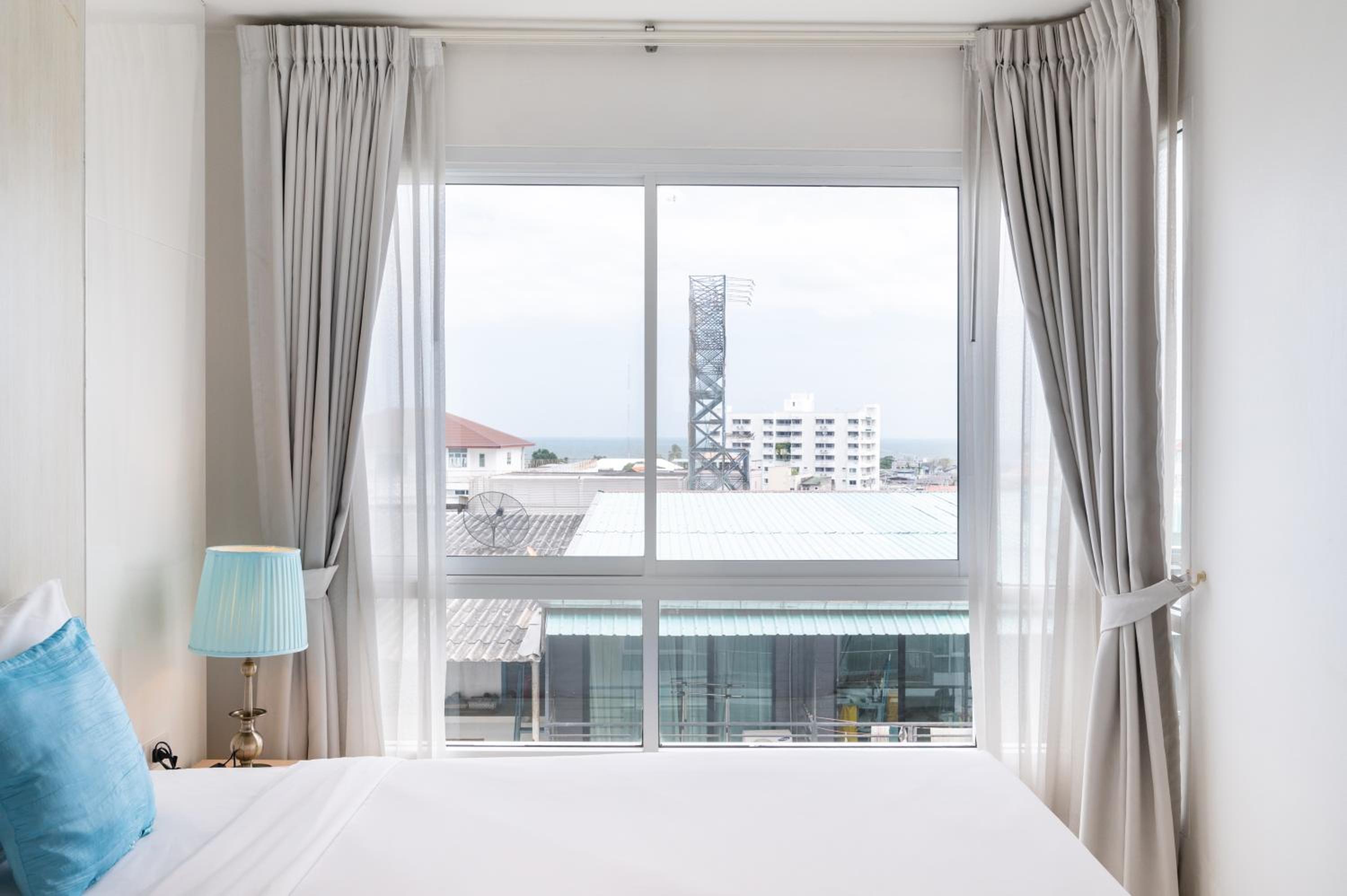 King Suite with Sea View