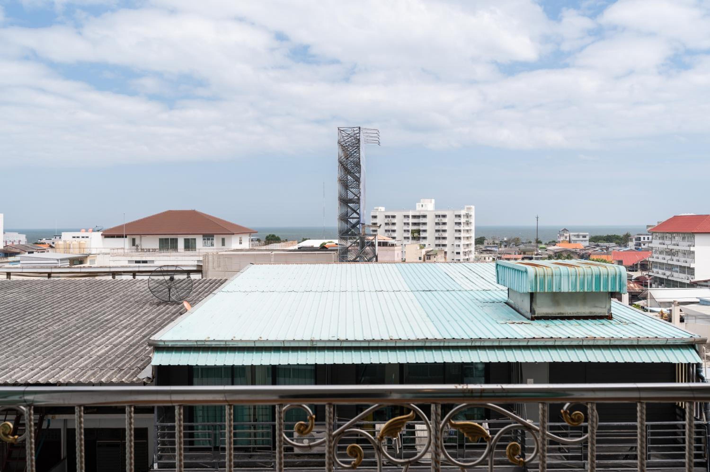 King Suite with Sea View