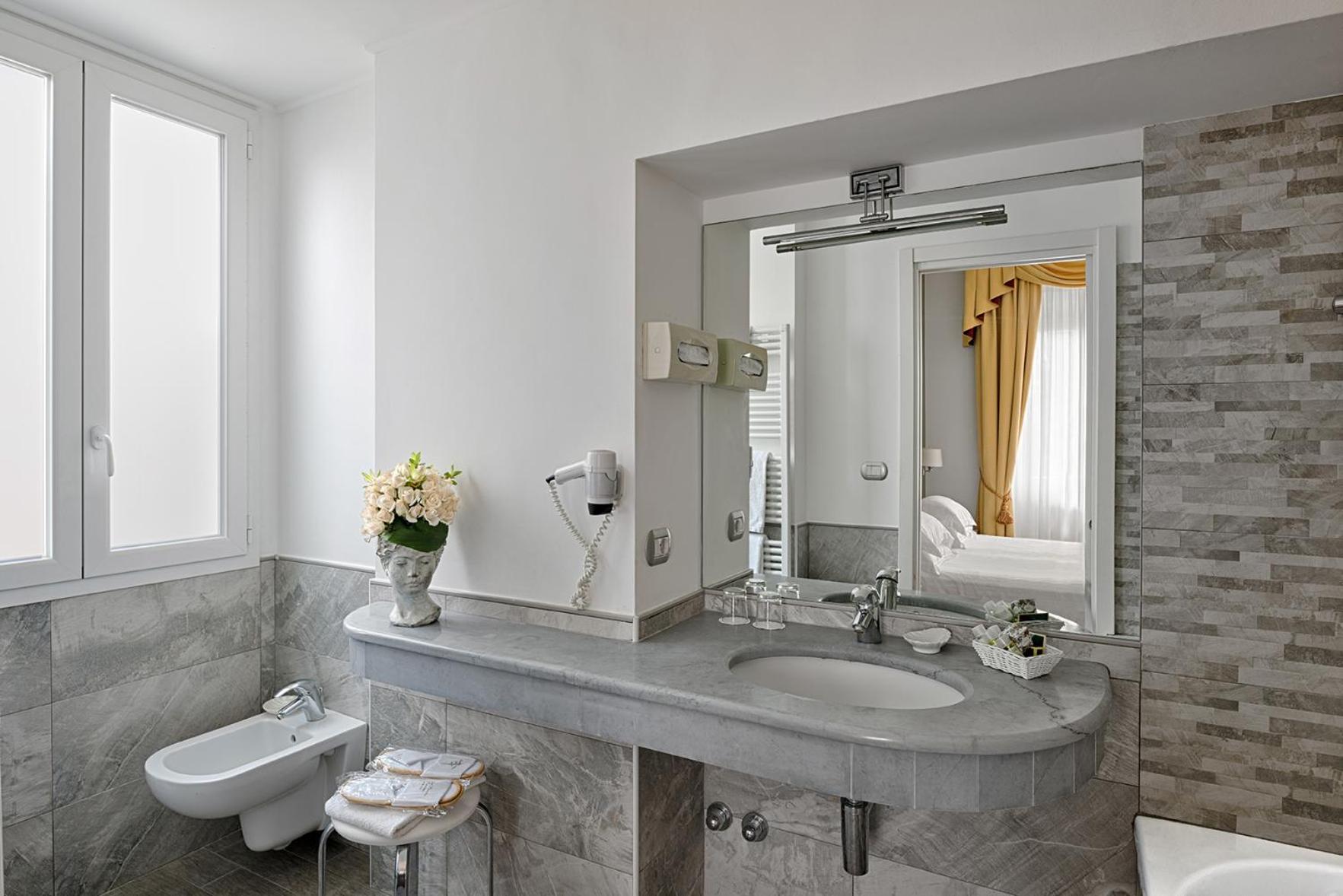 Triple Room with Balcony