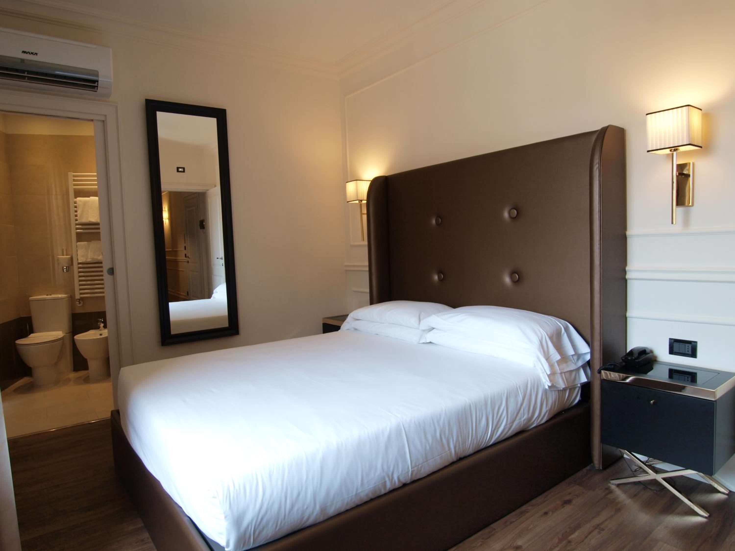 One-Bedroom Apartment (4 Adults) - Separate Building