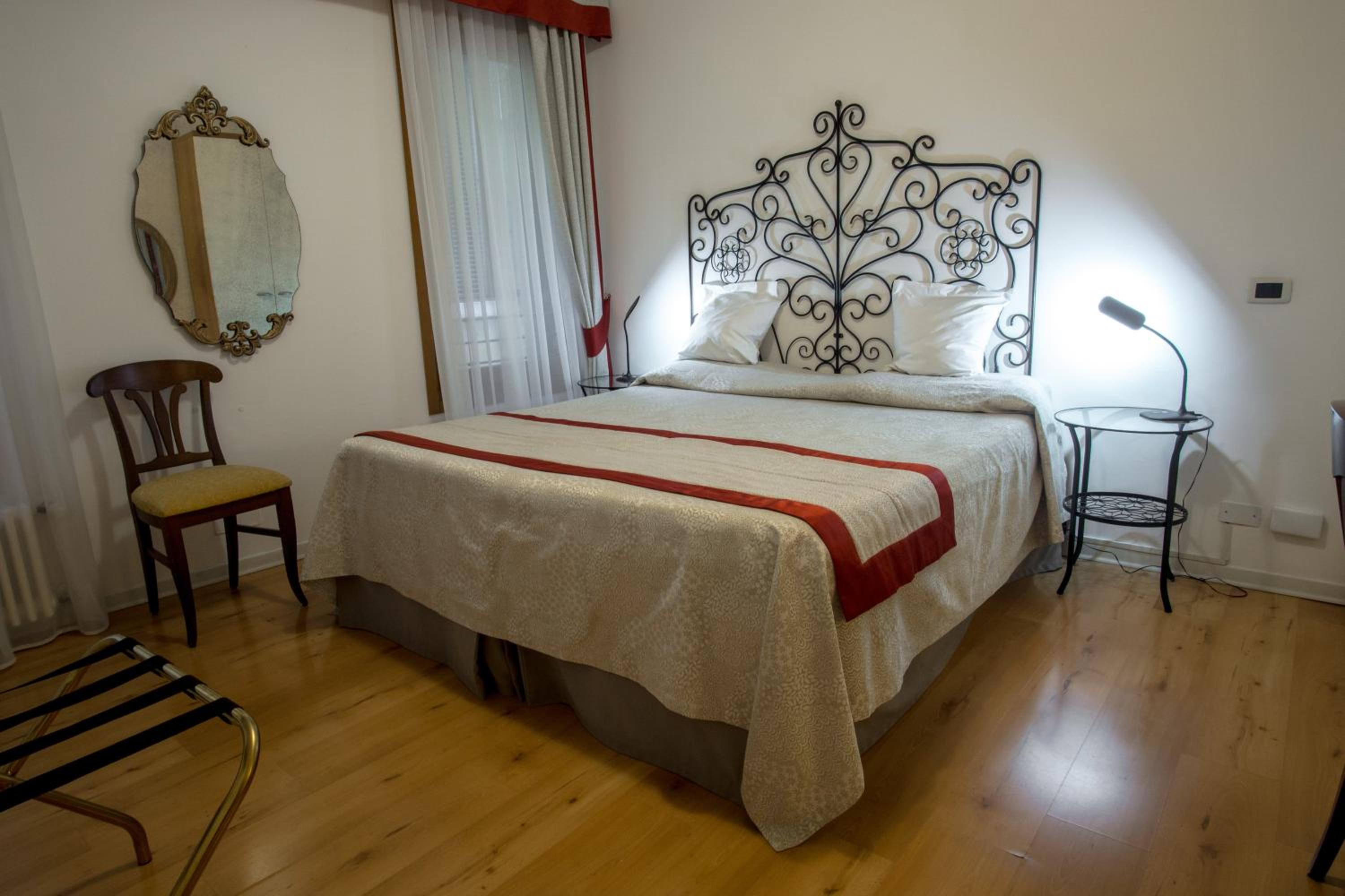 Comfort Double or Twin Room