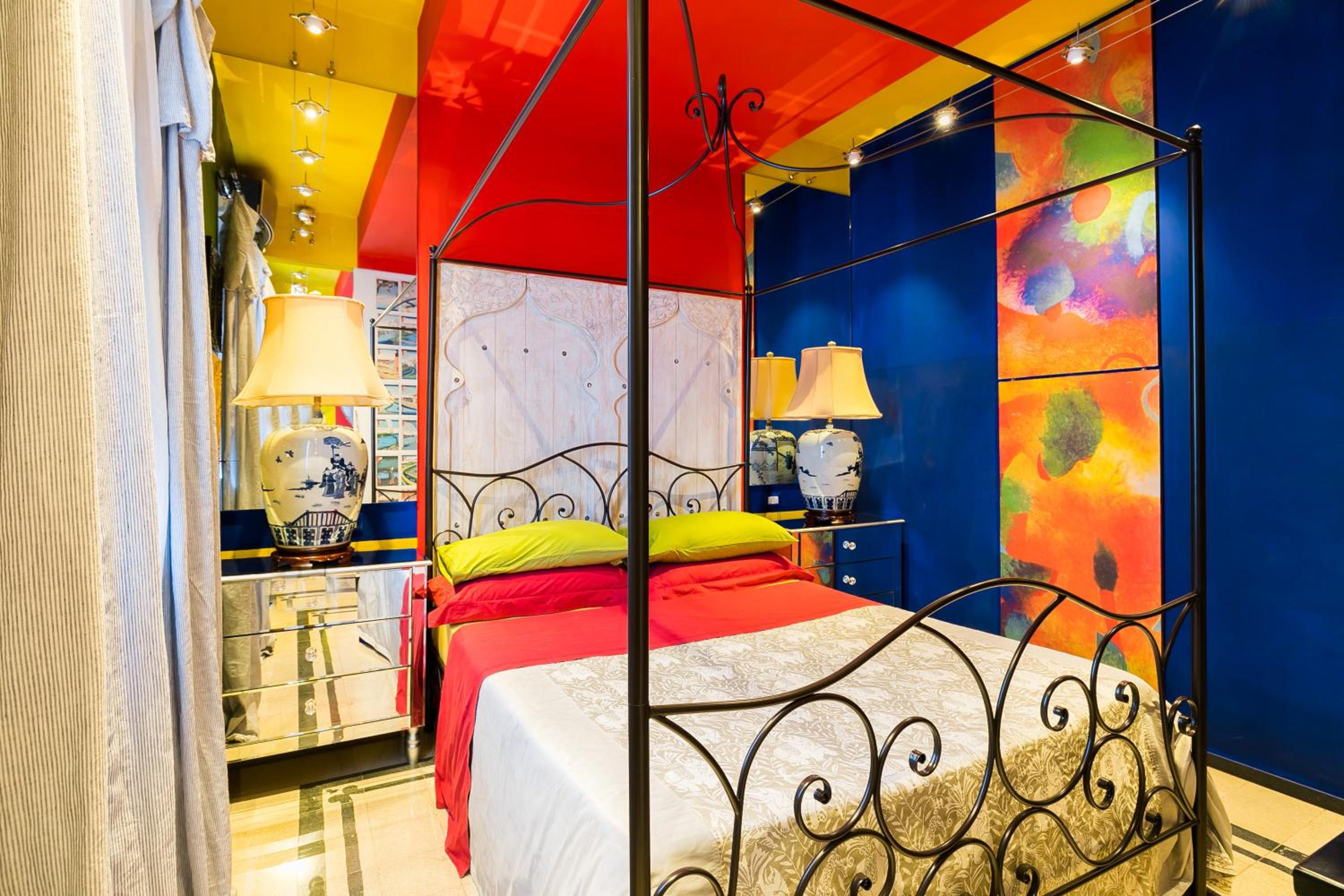 Luxury Penthouse Apartment with Terrace