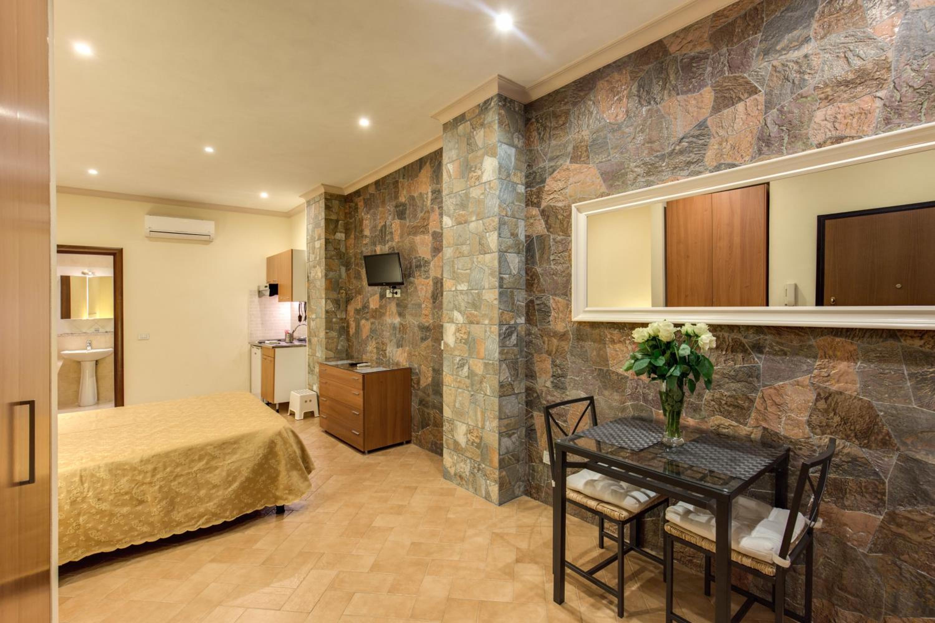 Studio (2 Adults) - Separate Building