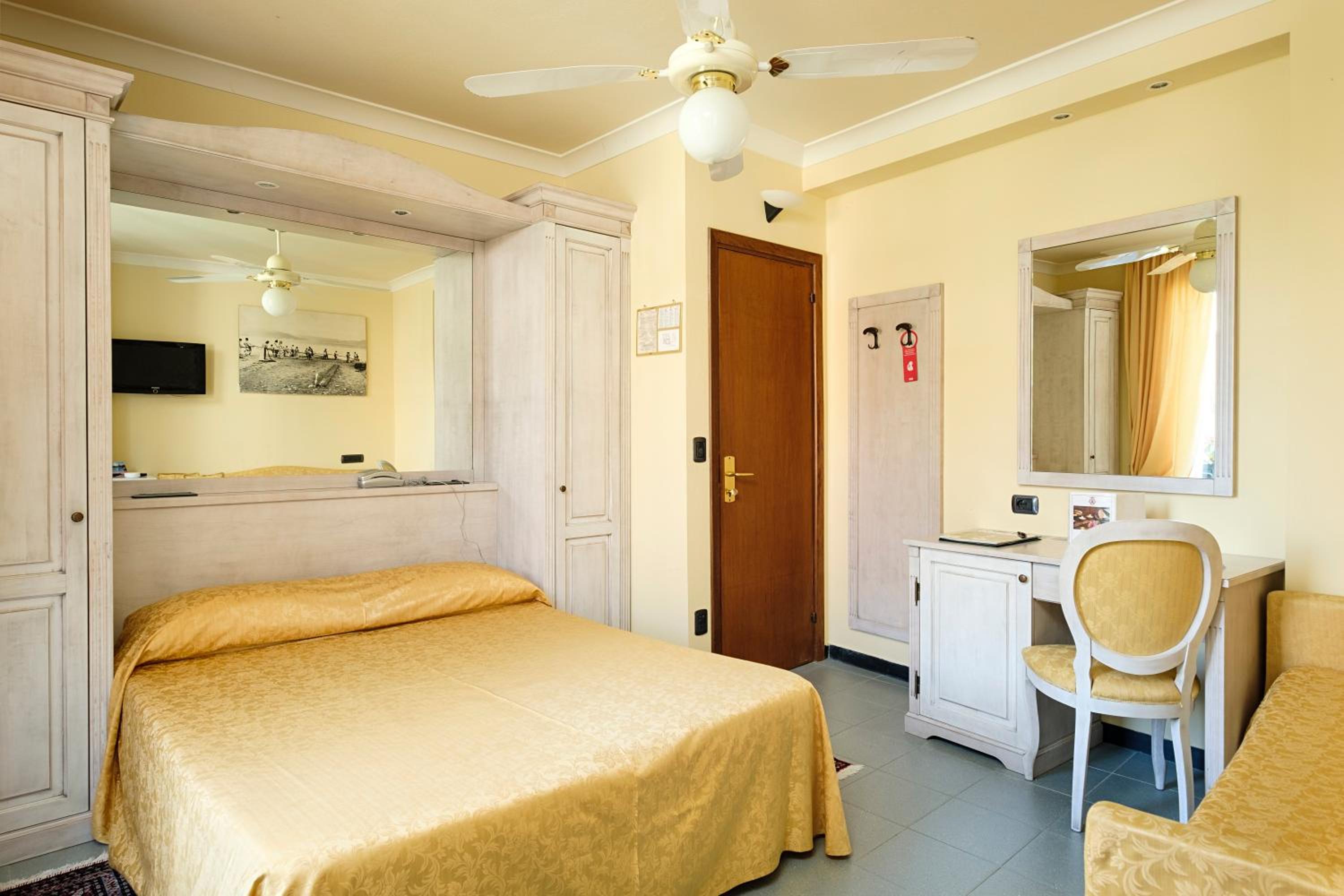 Economy Double or Twin Room