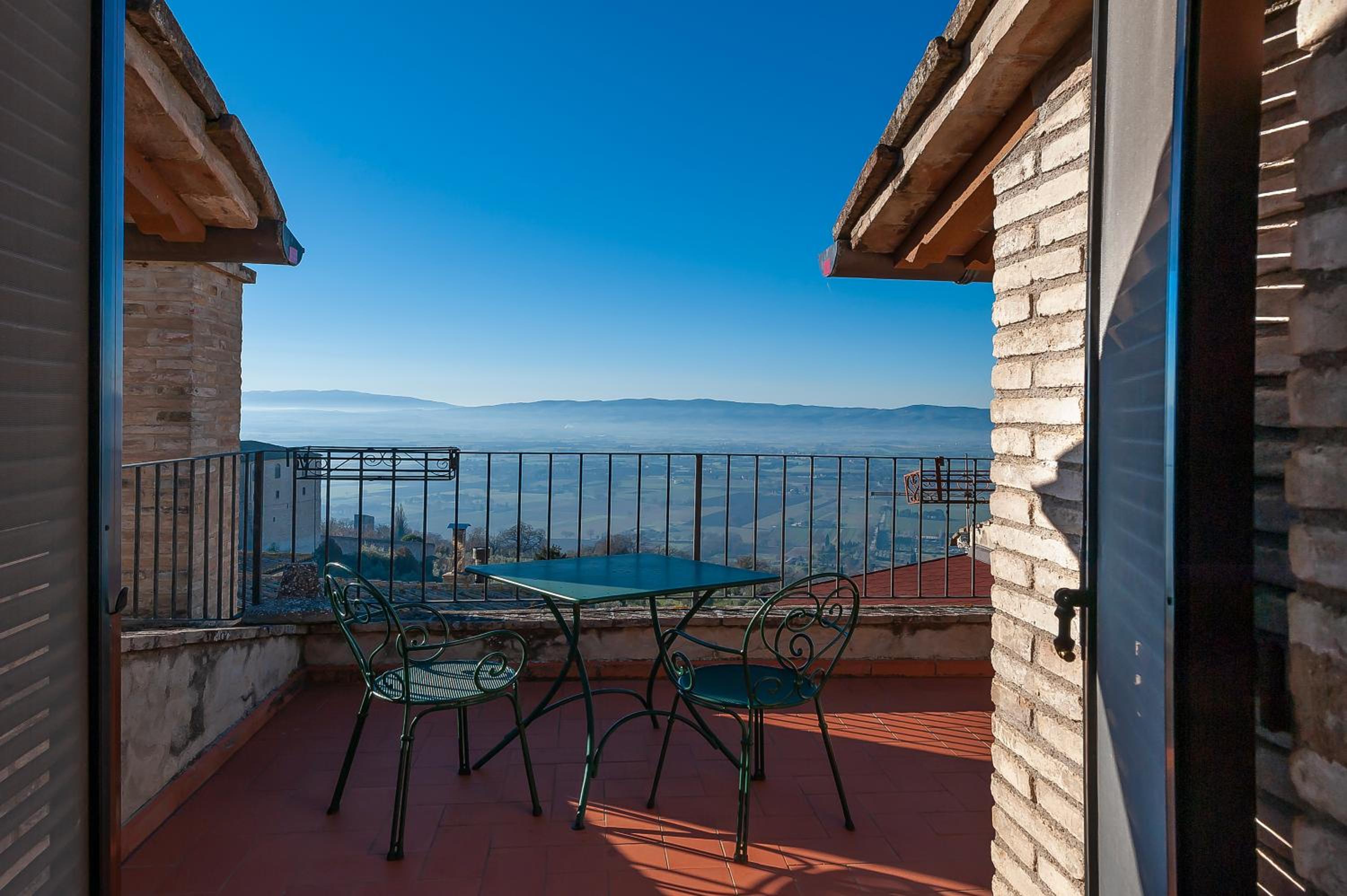 Triple Room with Balcony