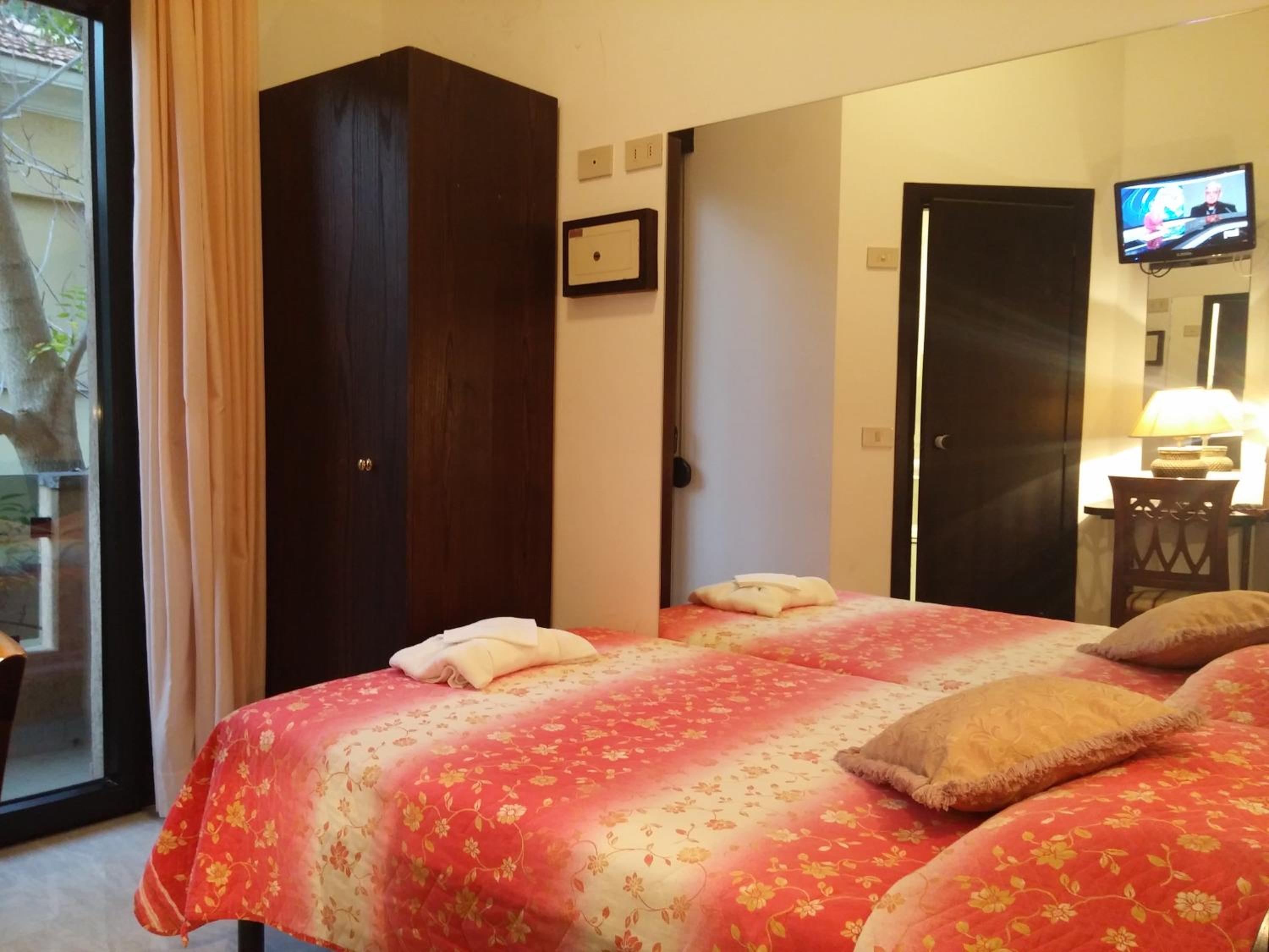 Superior Single Room