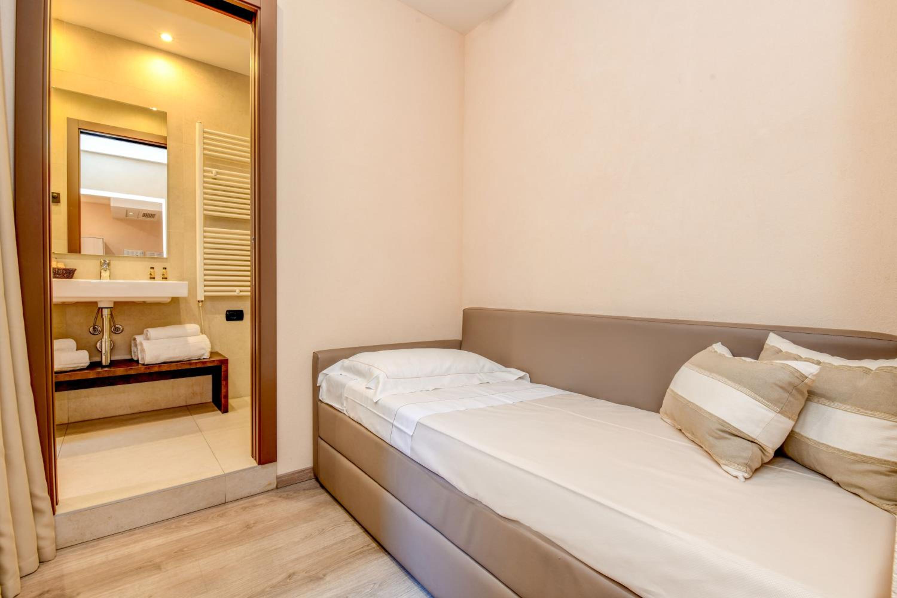 Economy Double or Twin Room