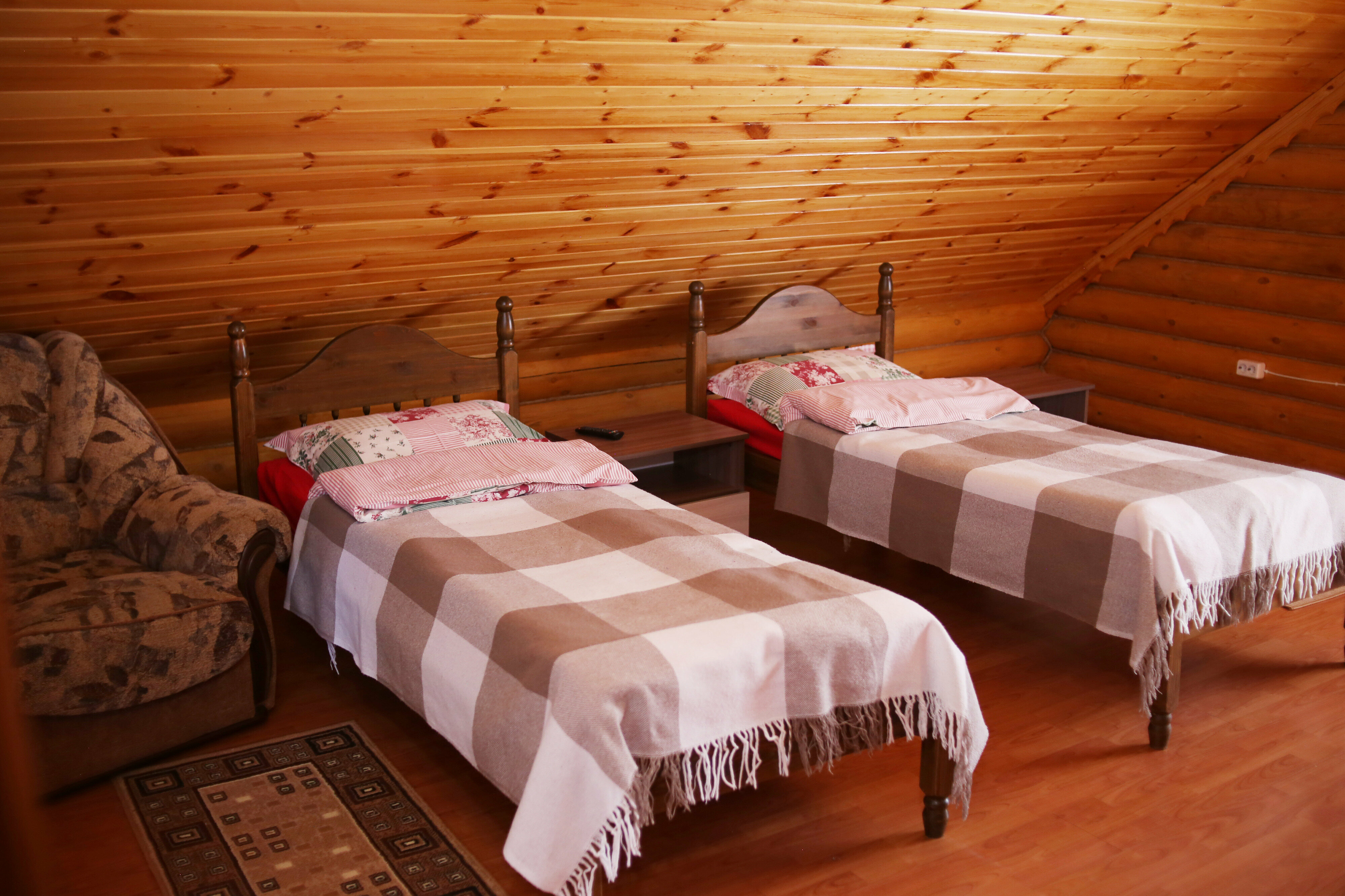 Улучшенный четырехместный номер