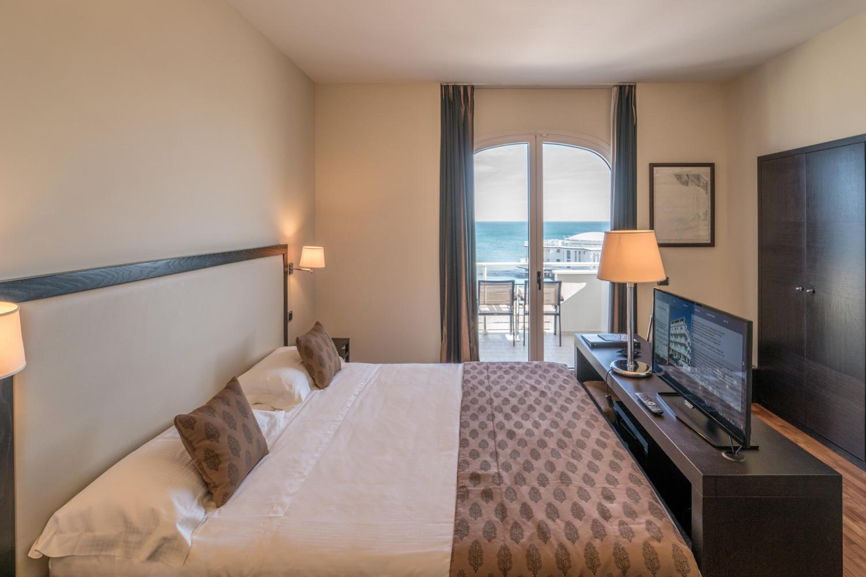 Prestige Double Room with Sea View