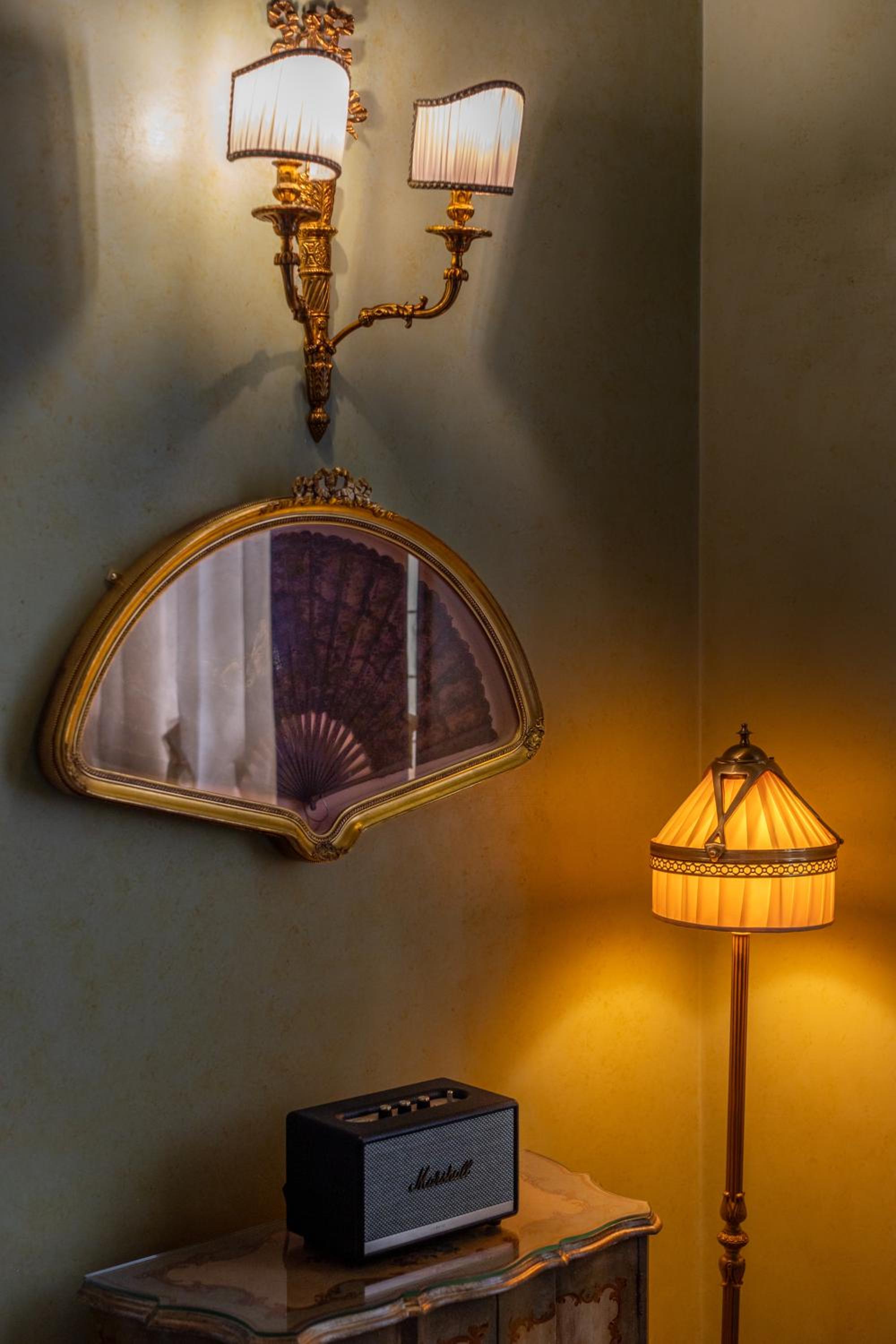 Suite with Balcony Venezia