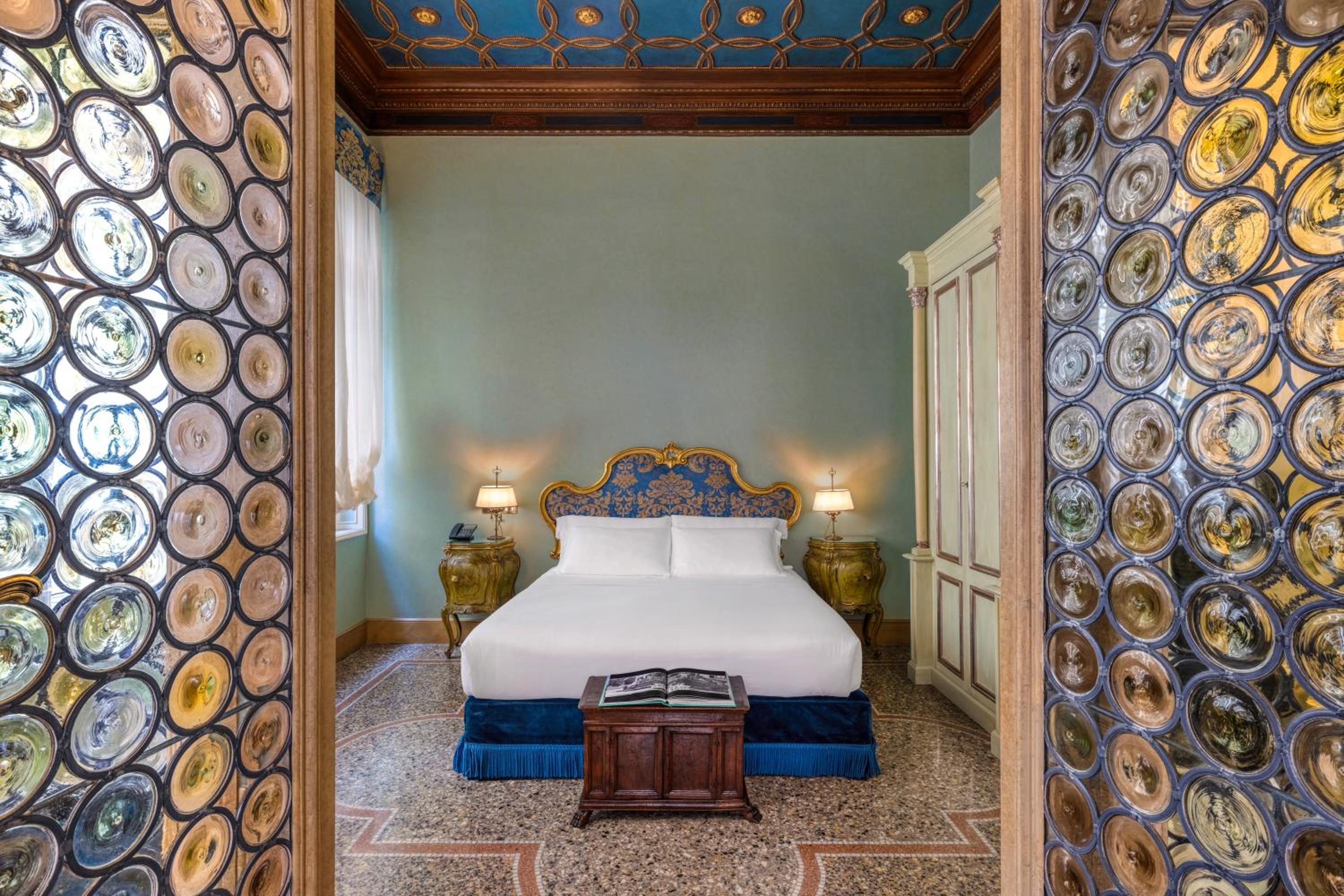 Suite with Balcony Venezia