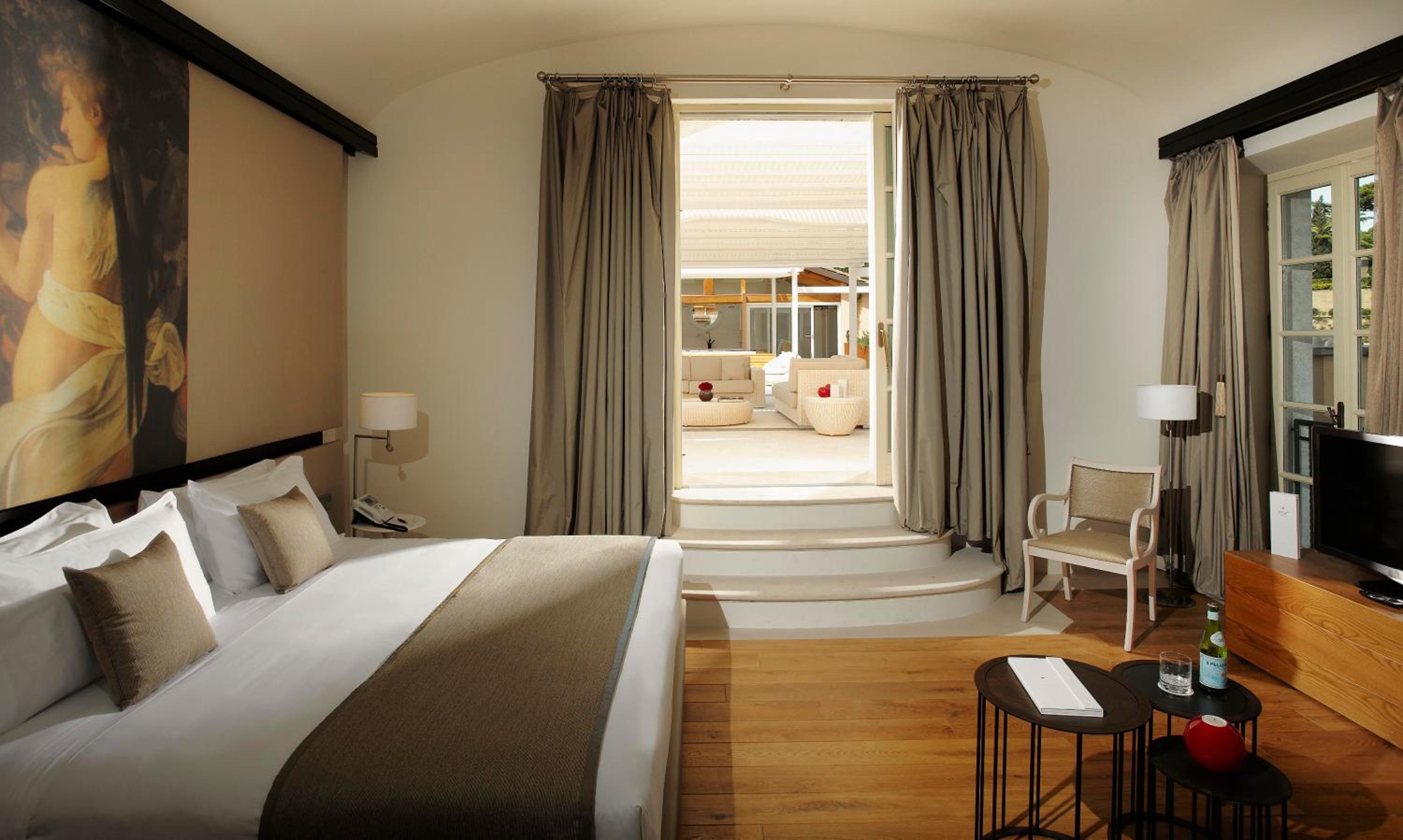 Emperor Nero Suite with Spa Access