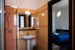 Triple Room With Sea View в La Sciabica