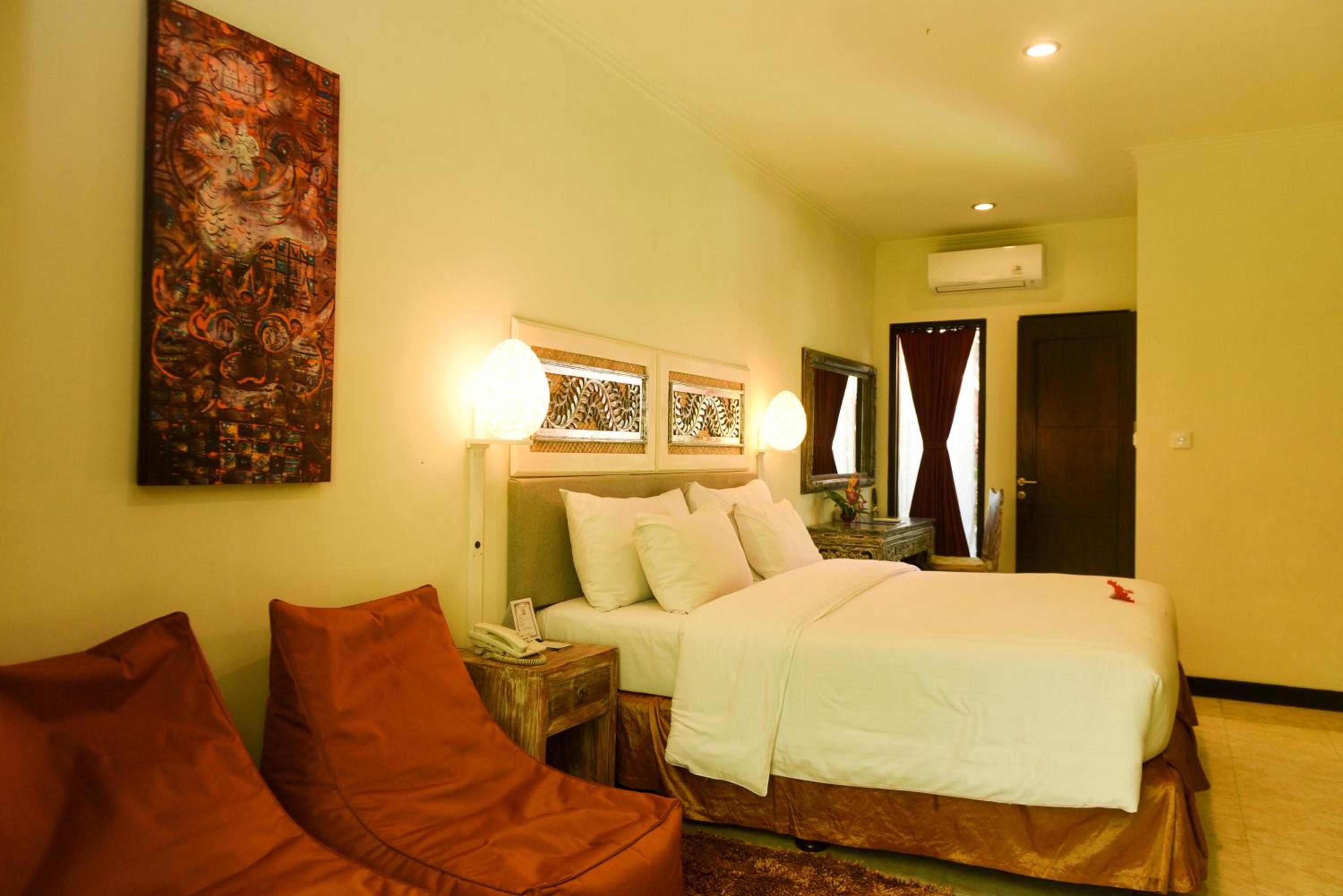 Family Room With Garden View