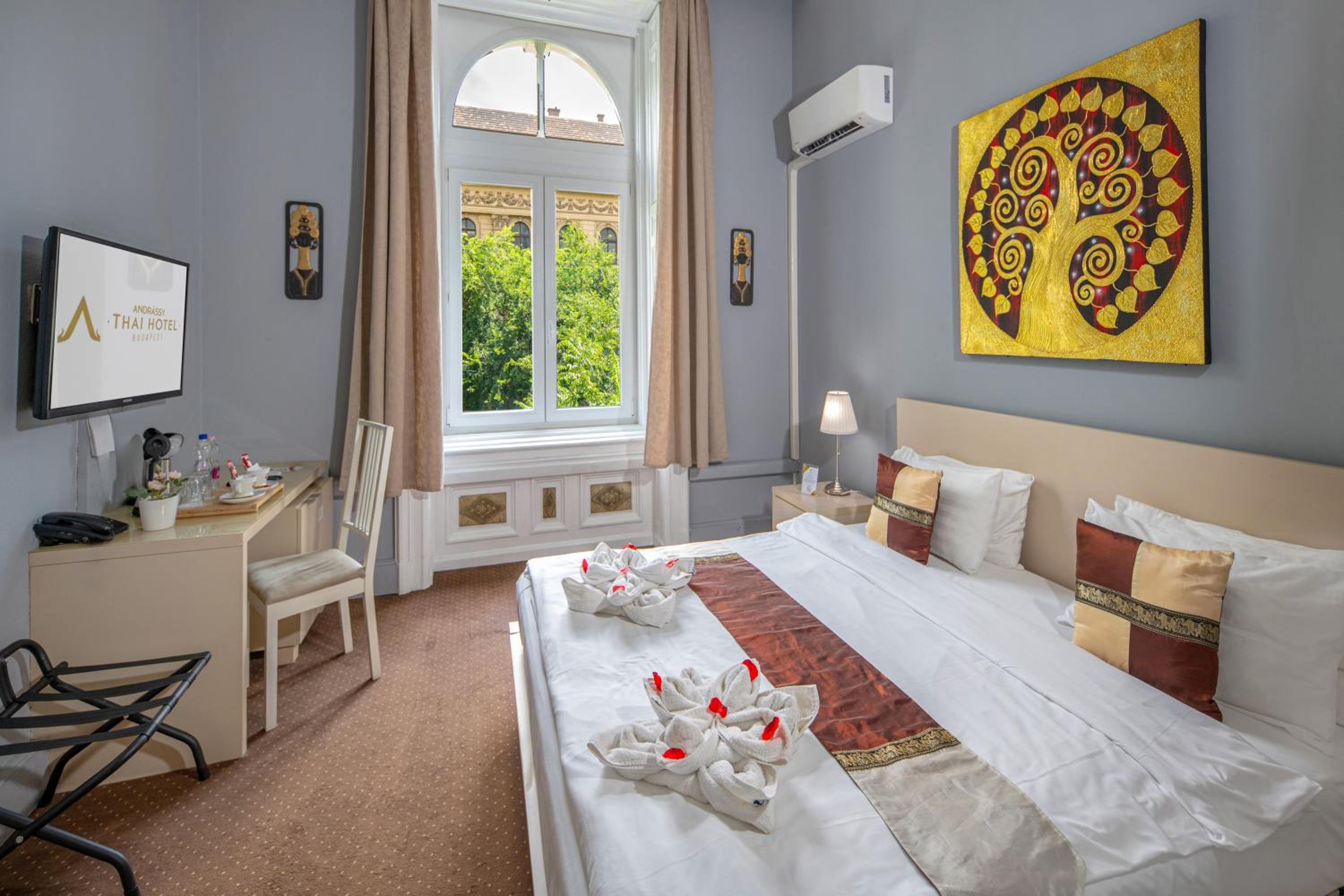 Superior Double or Twin Room with City View