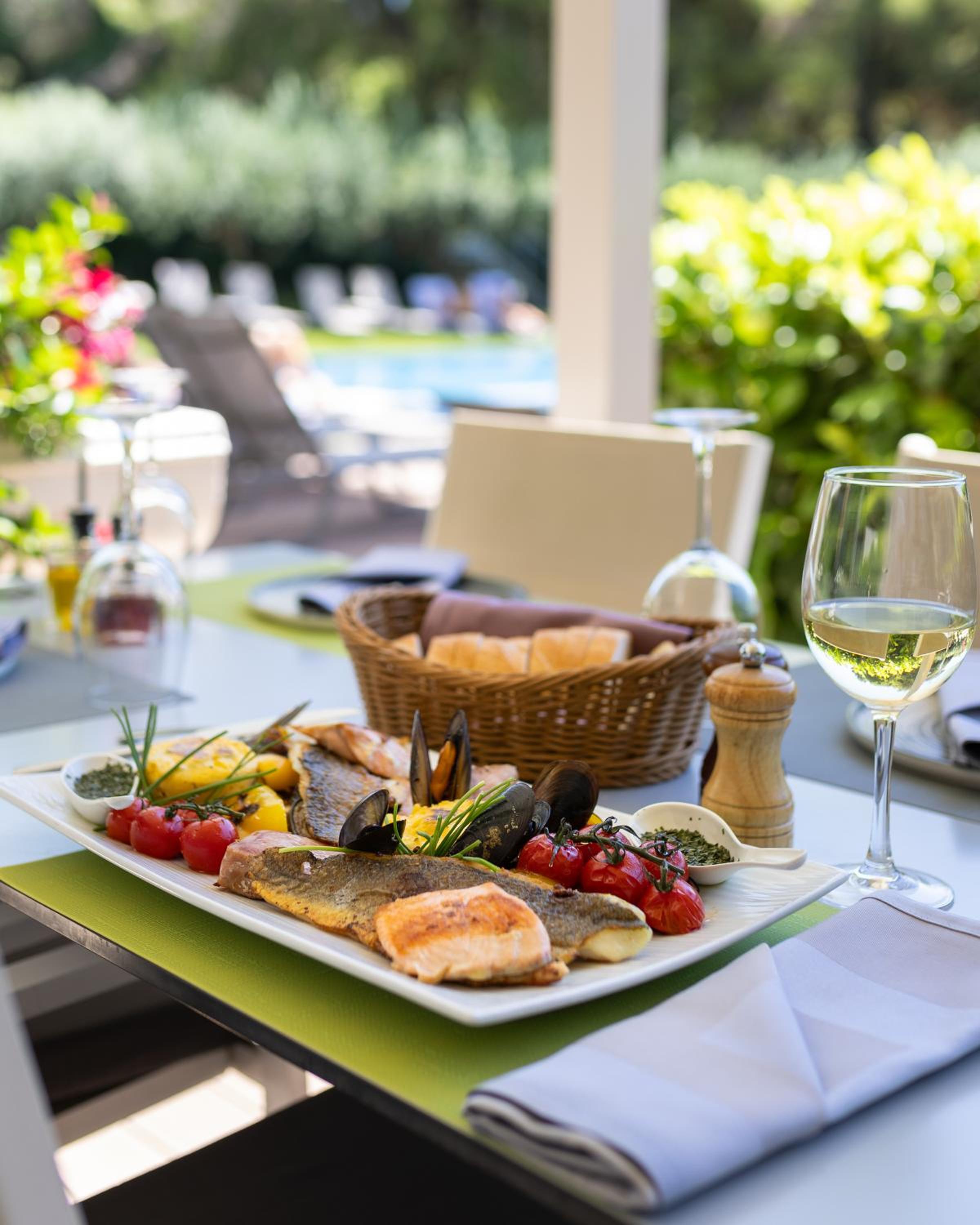 Standard Twin Room with Balcony