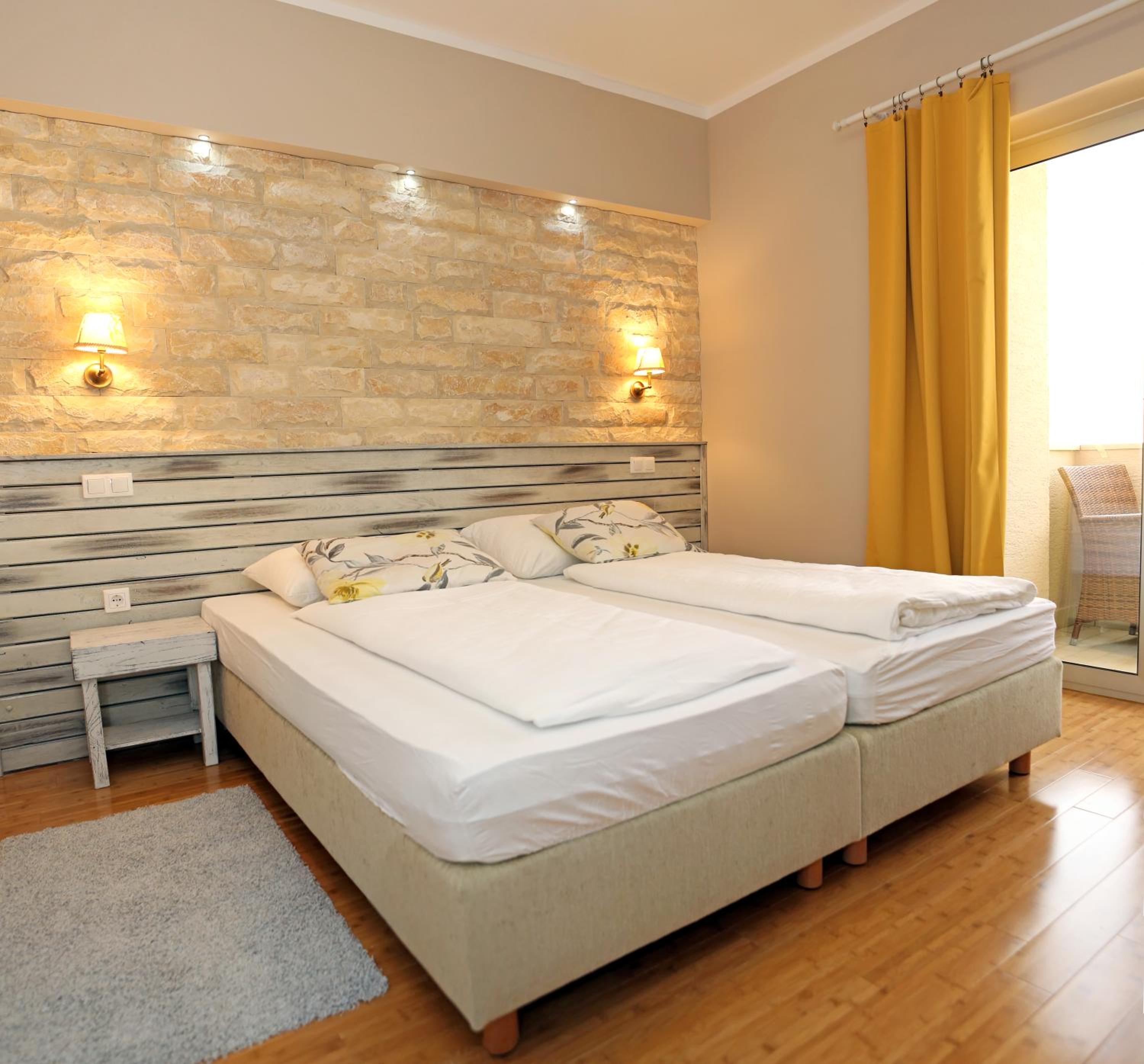 Double or Twin Room with Balcony