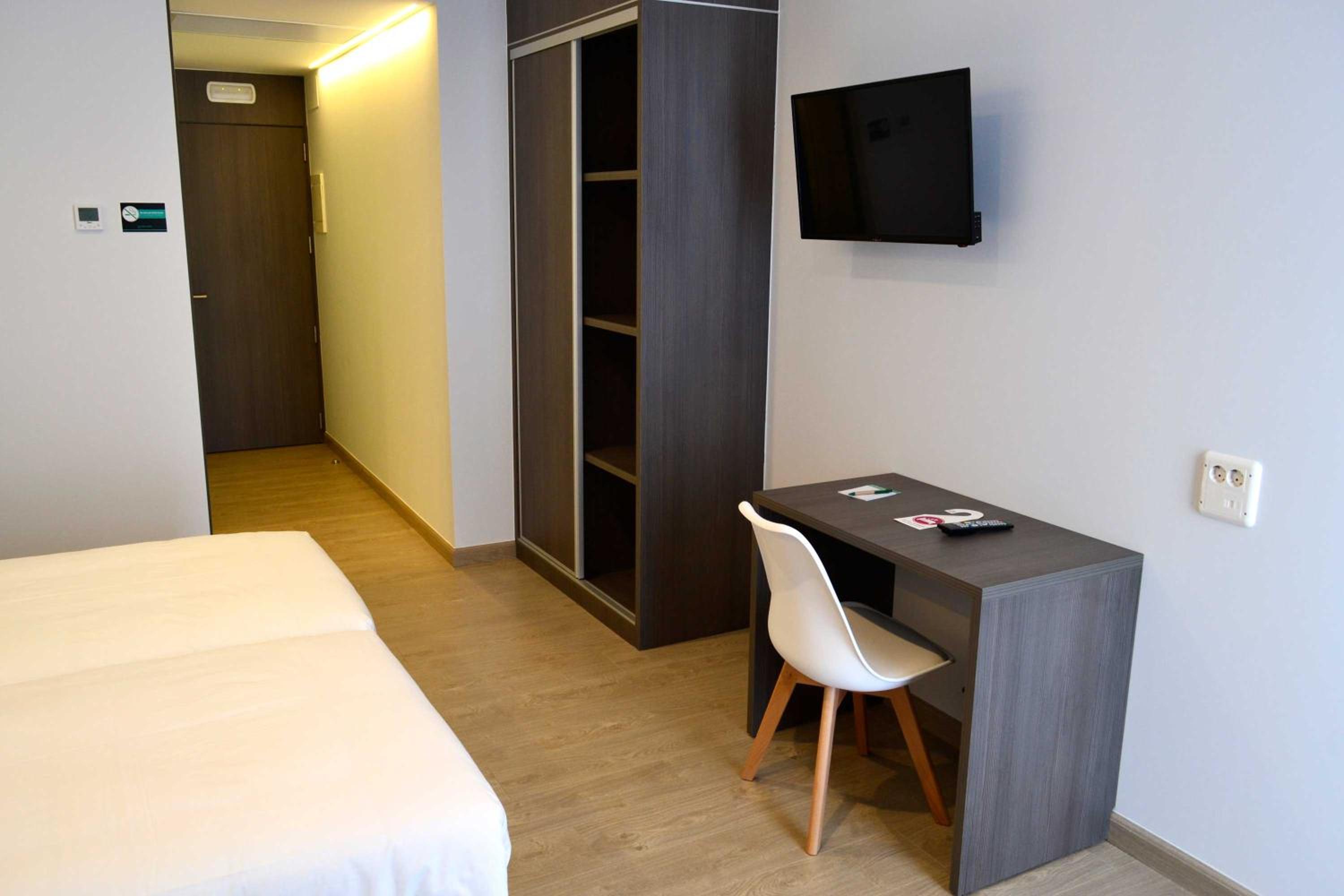 Economy Double or Twin Room