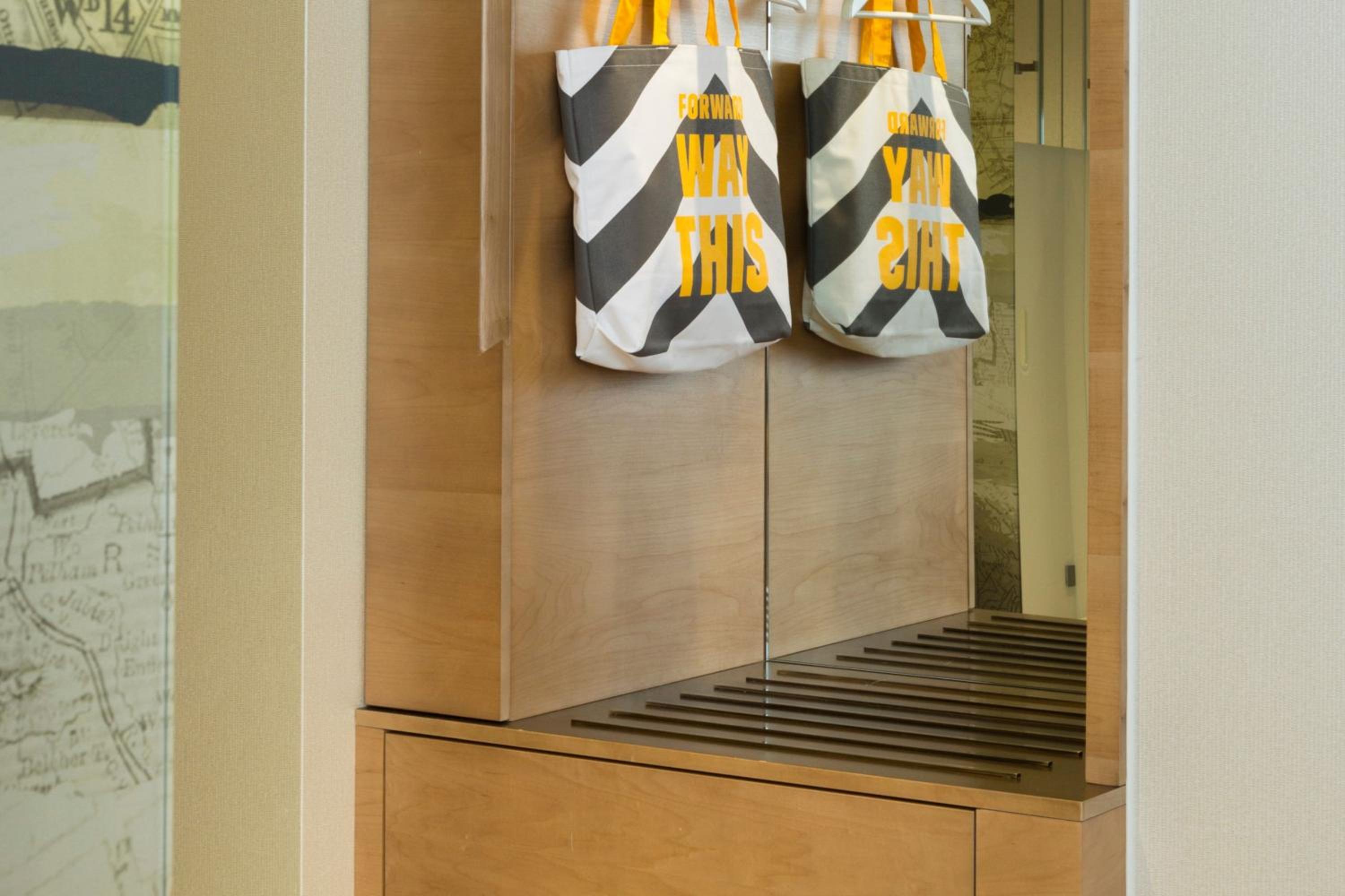 Classic King Room with Partial Water View and Roll-in Shower - Mobility Accessible