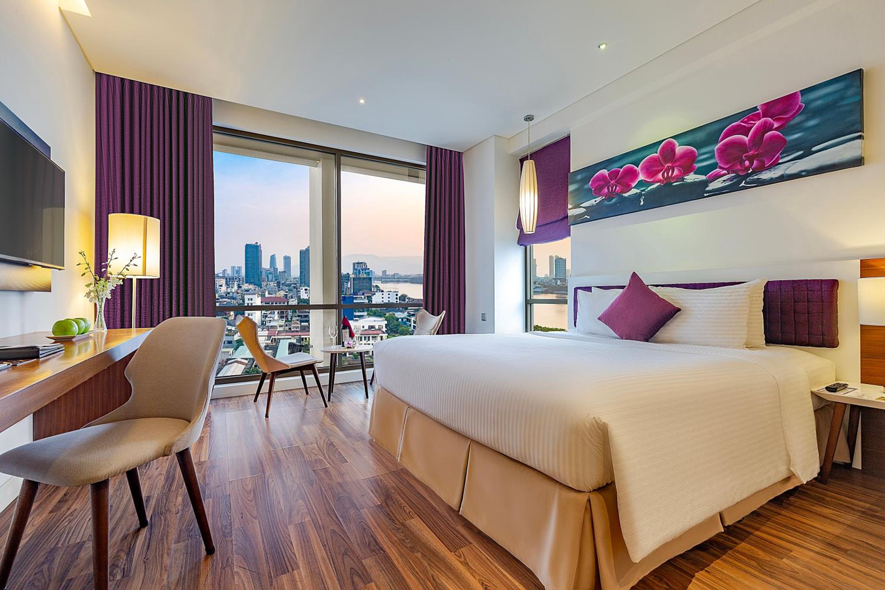 Deluxe Double Room with River View