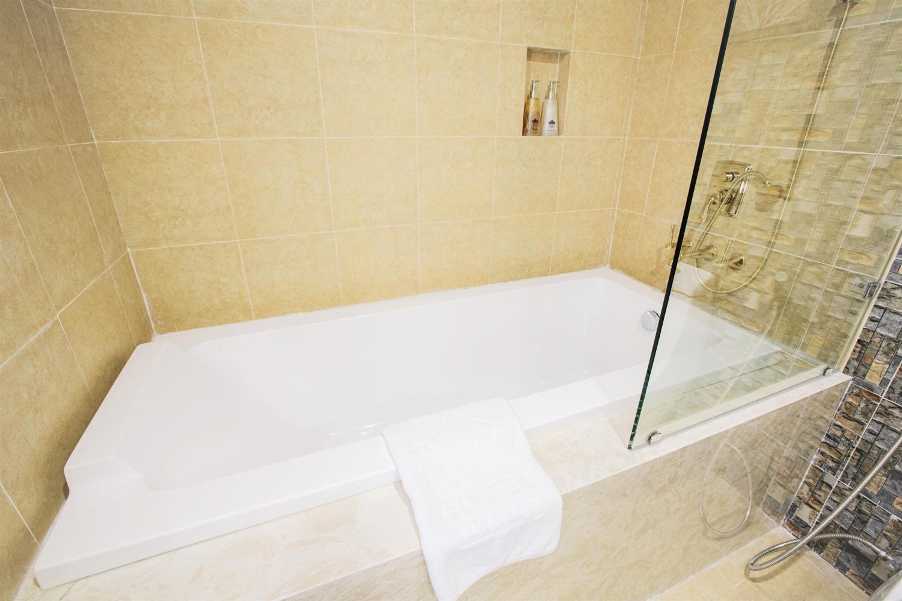 Fivitel Suite with River view