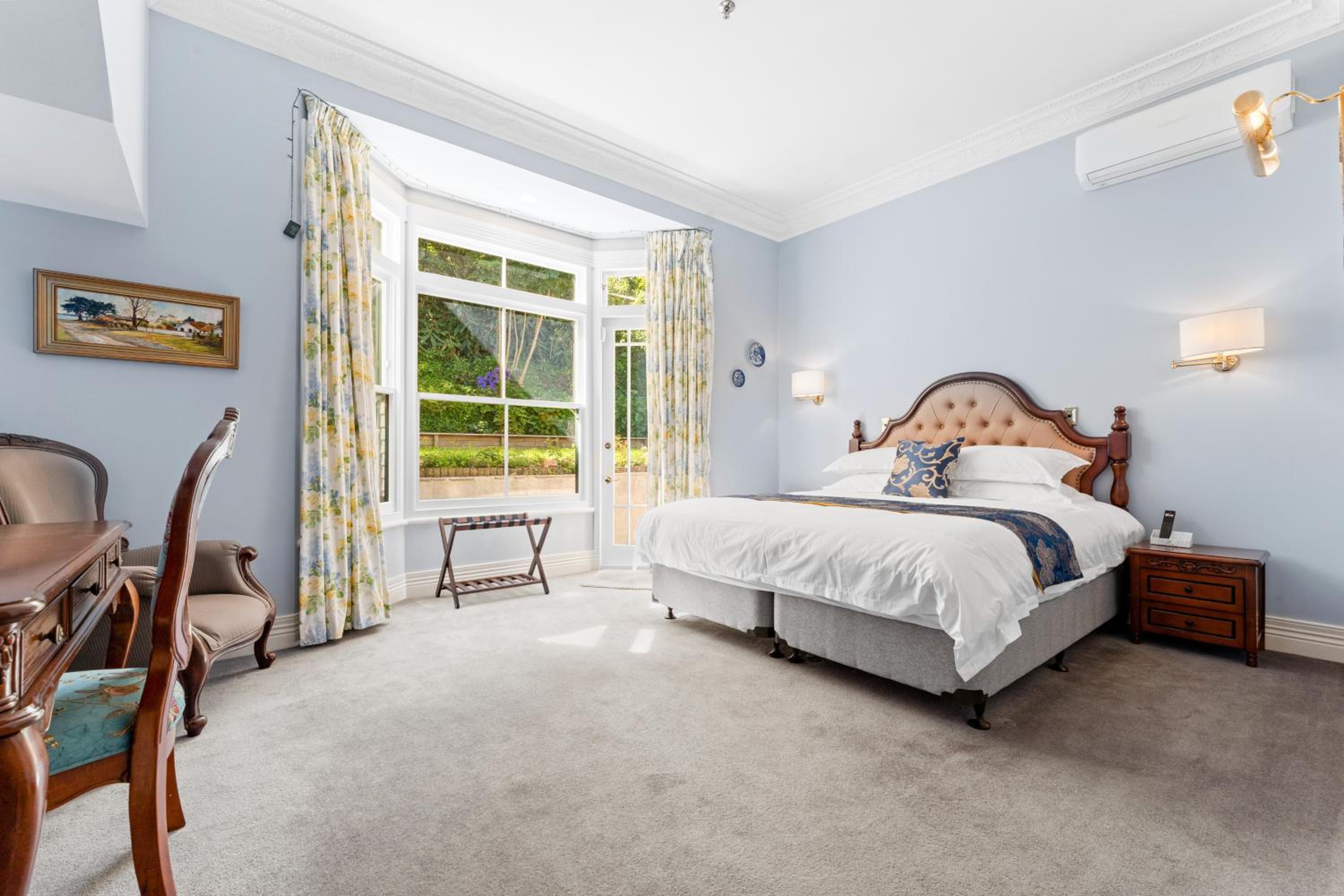 King Room with Garden View