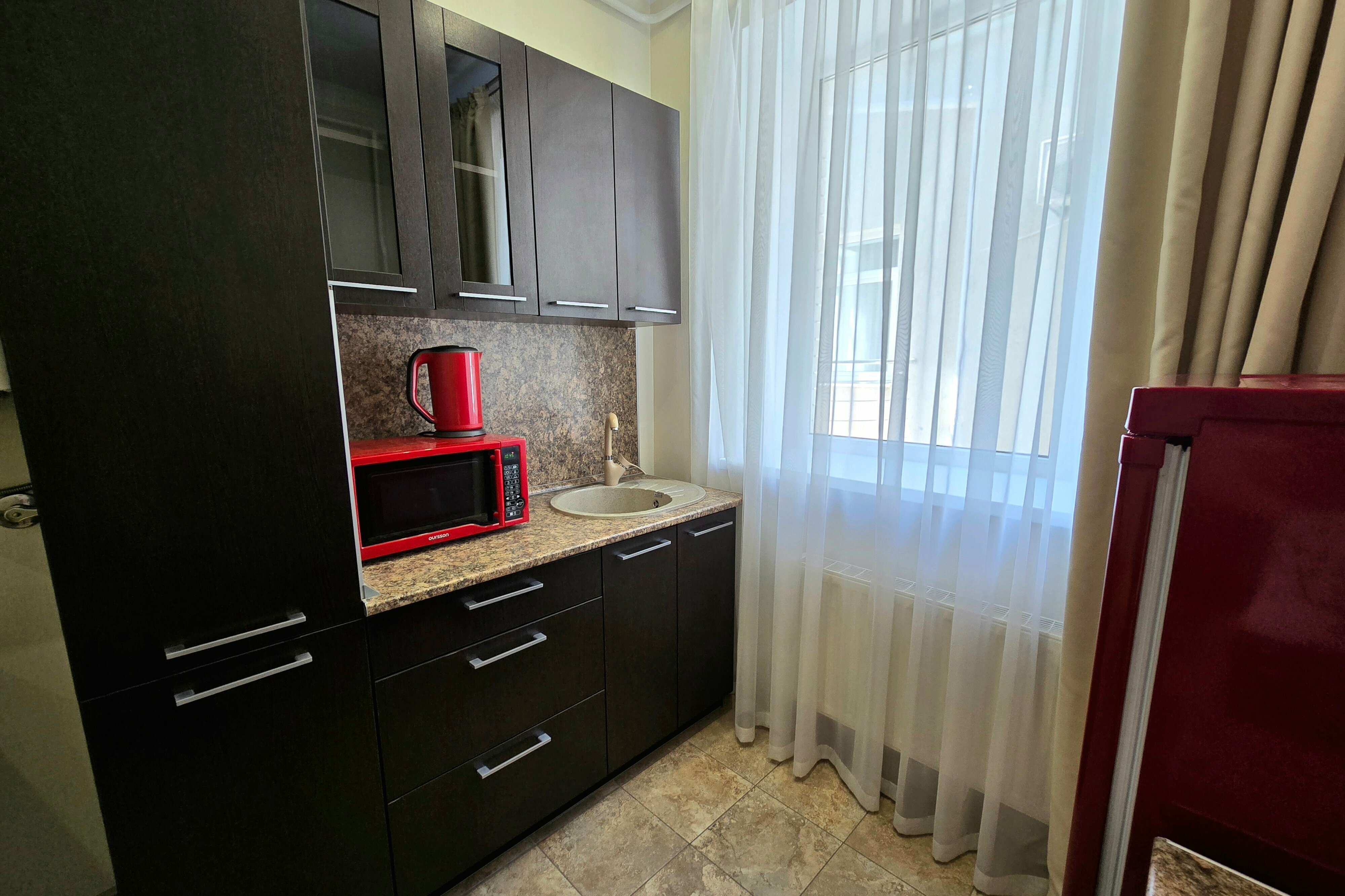 Апартаменты улучшенные с кухней, стиральной машиной и балконом