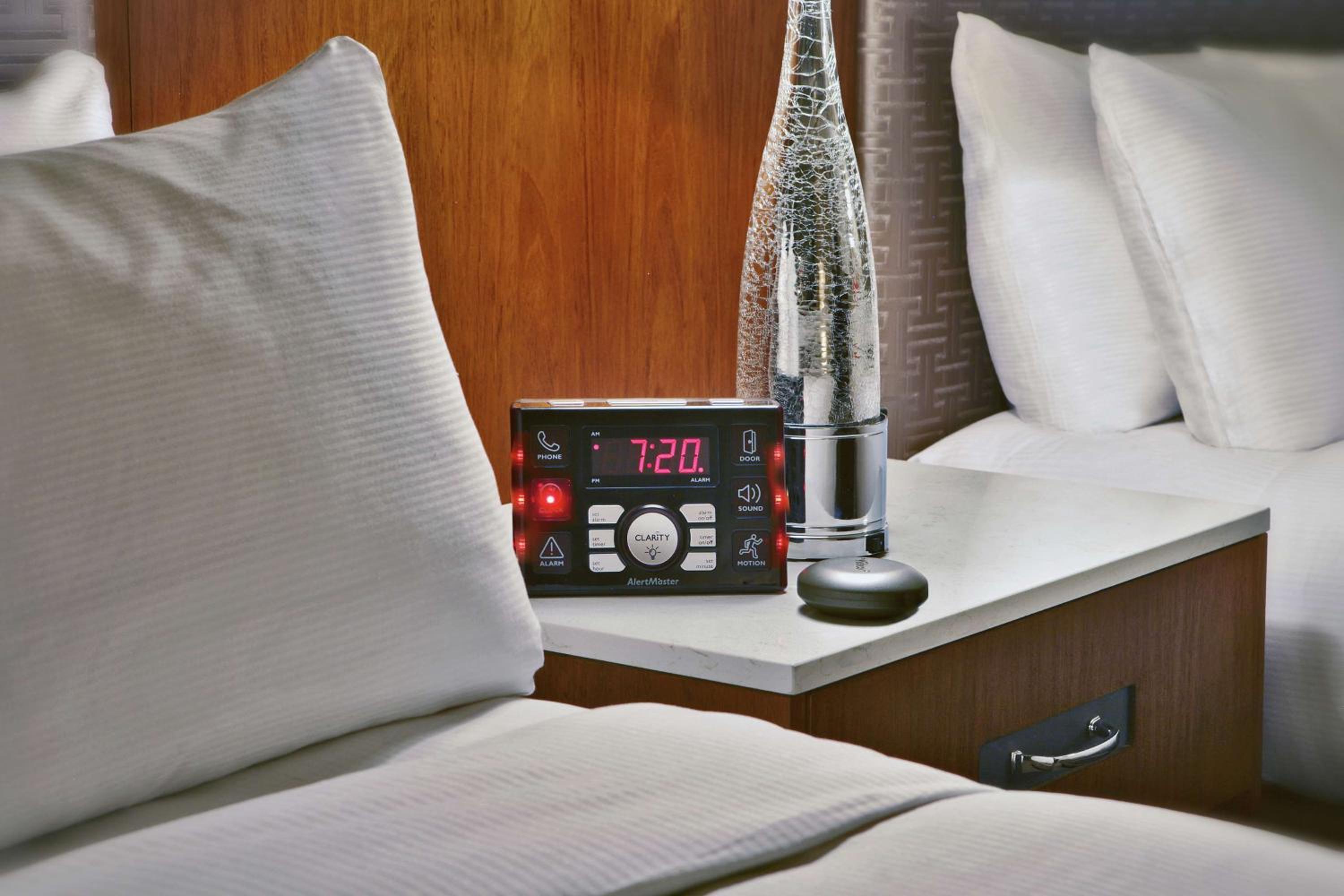 Double Room with Two Double Beds - Hearing Accessible 