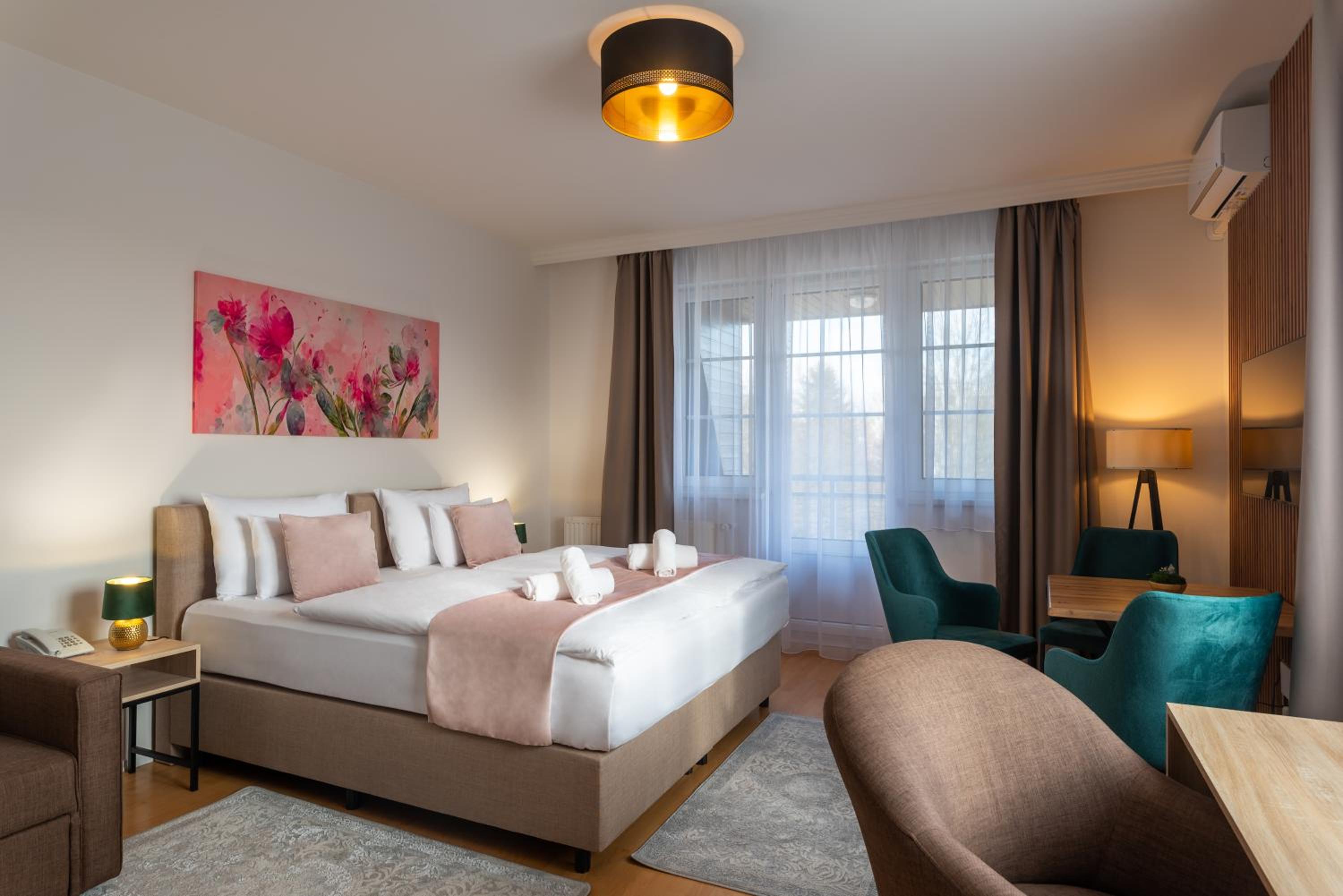 Apartment with Balcony