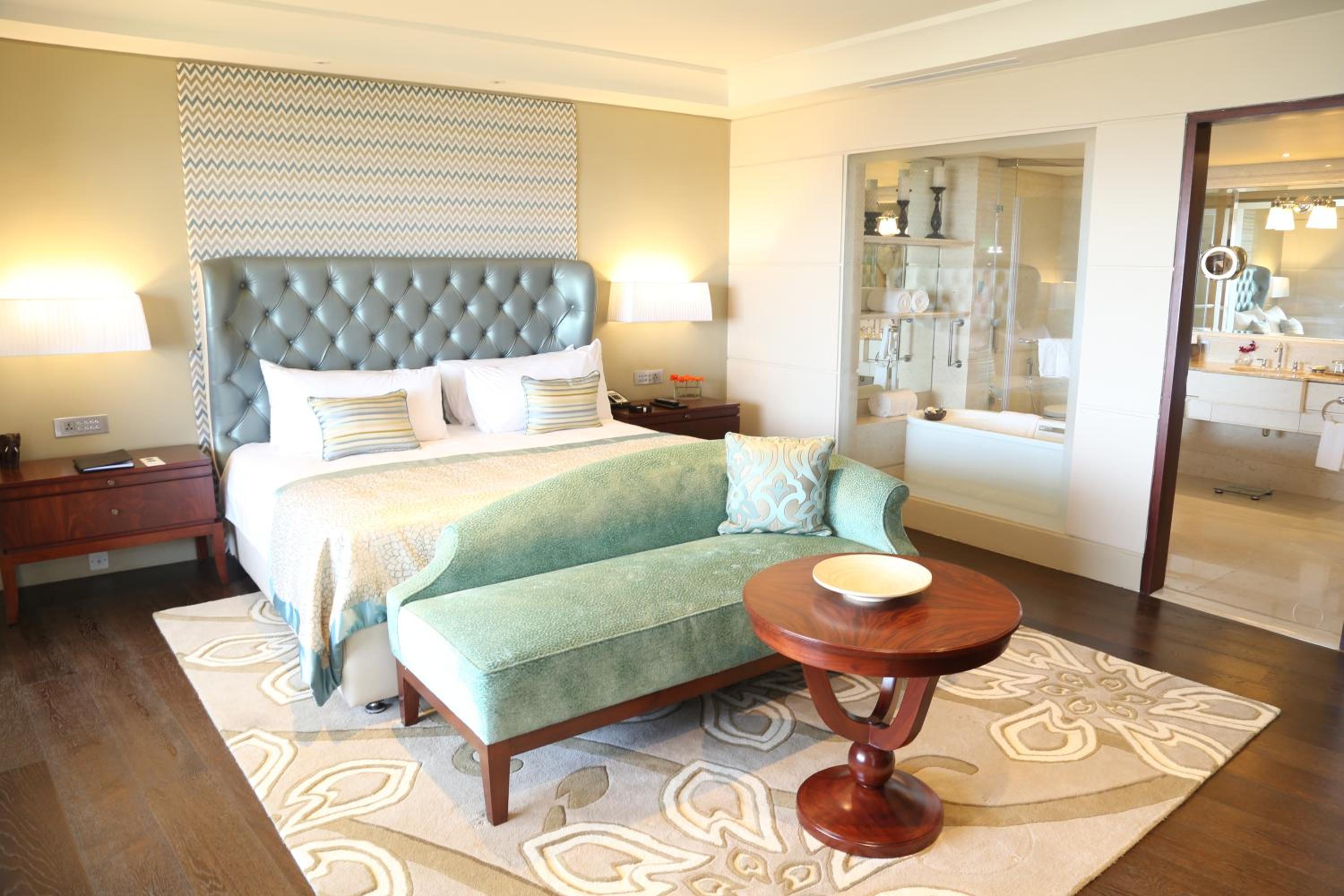 Taj Club Room City View King Bed