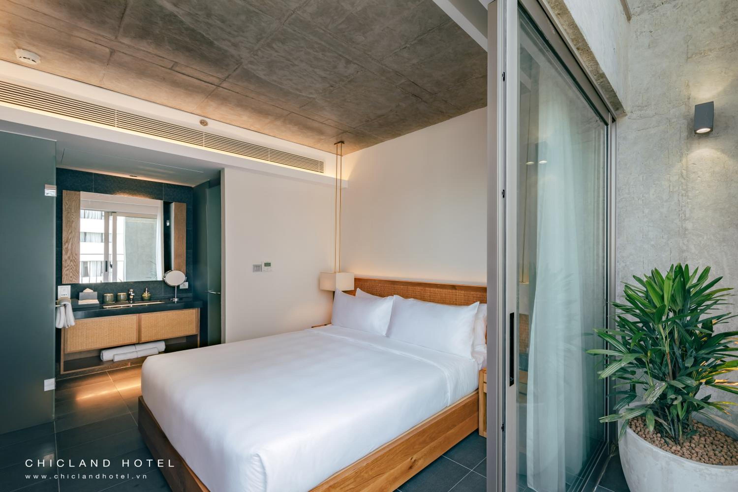 Two-Bedroom Apartment with Balcony