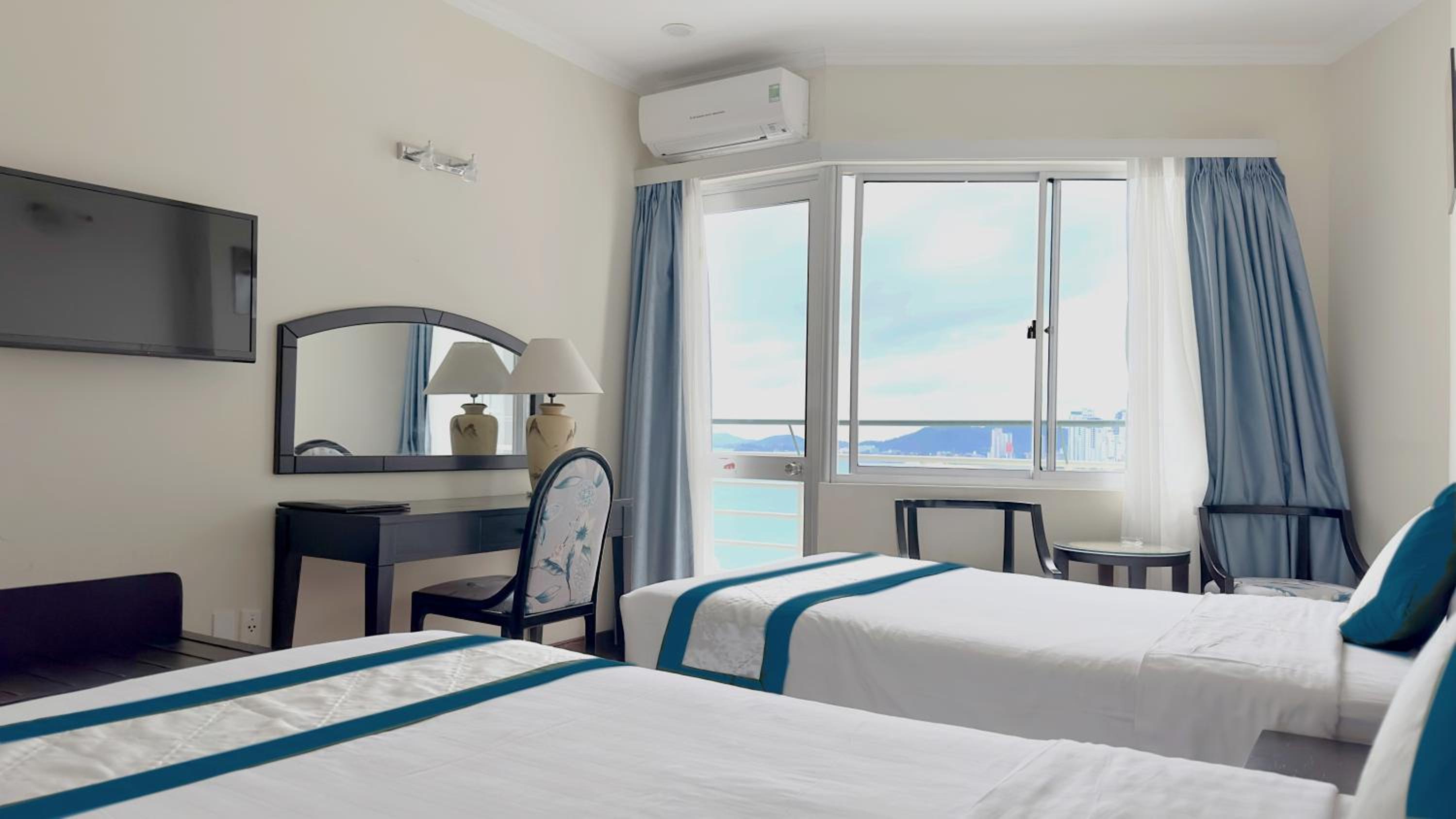 Deluxe Double Room with Sea View