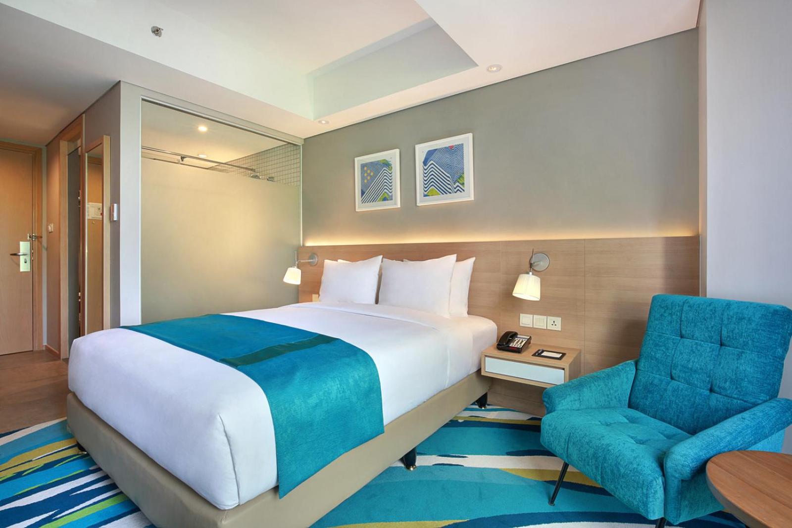 Standard Room with Free Breakfast