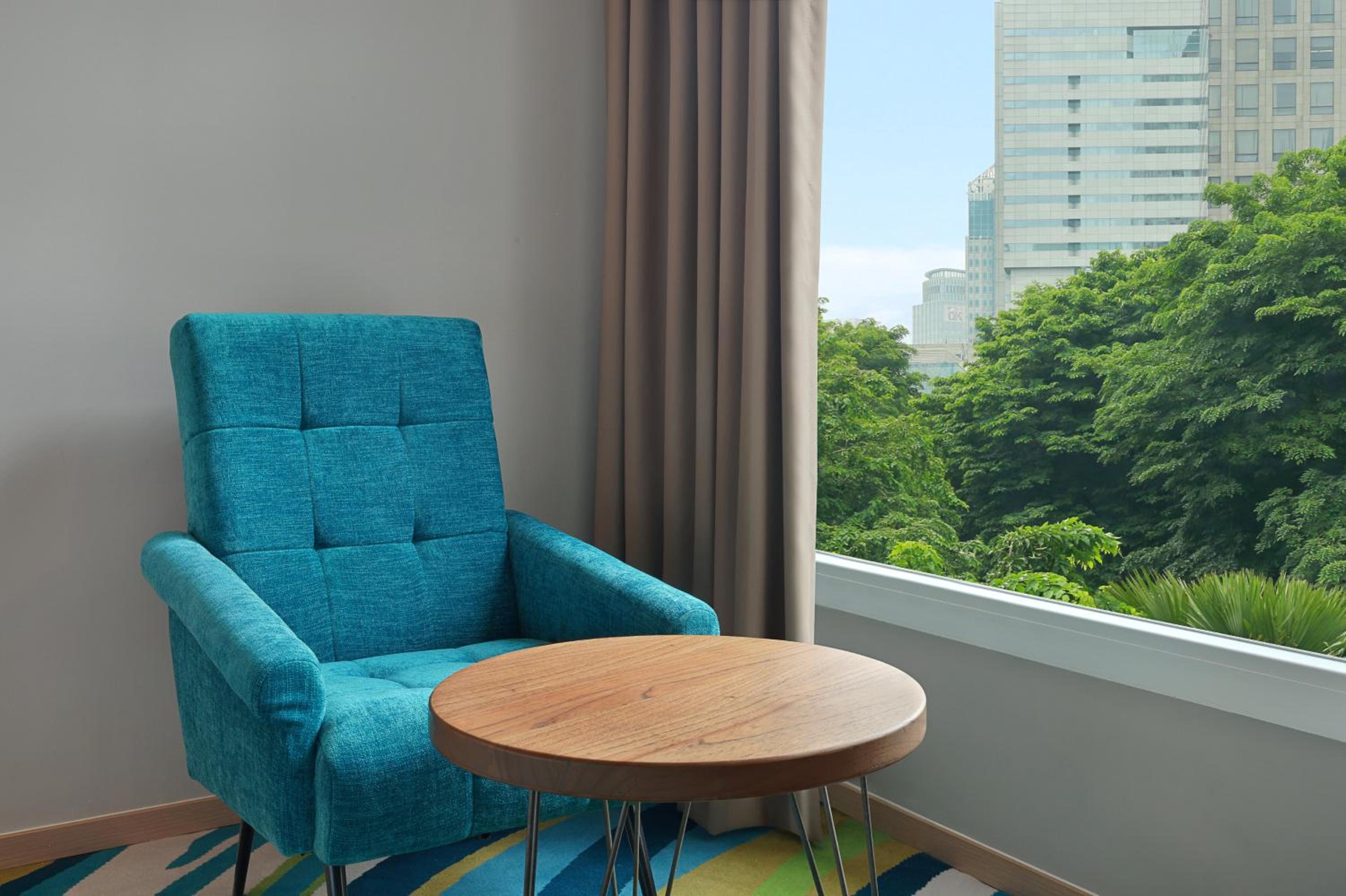 Standard Twin Room with Free Breakfast